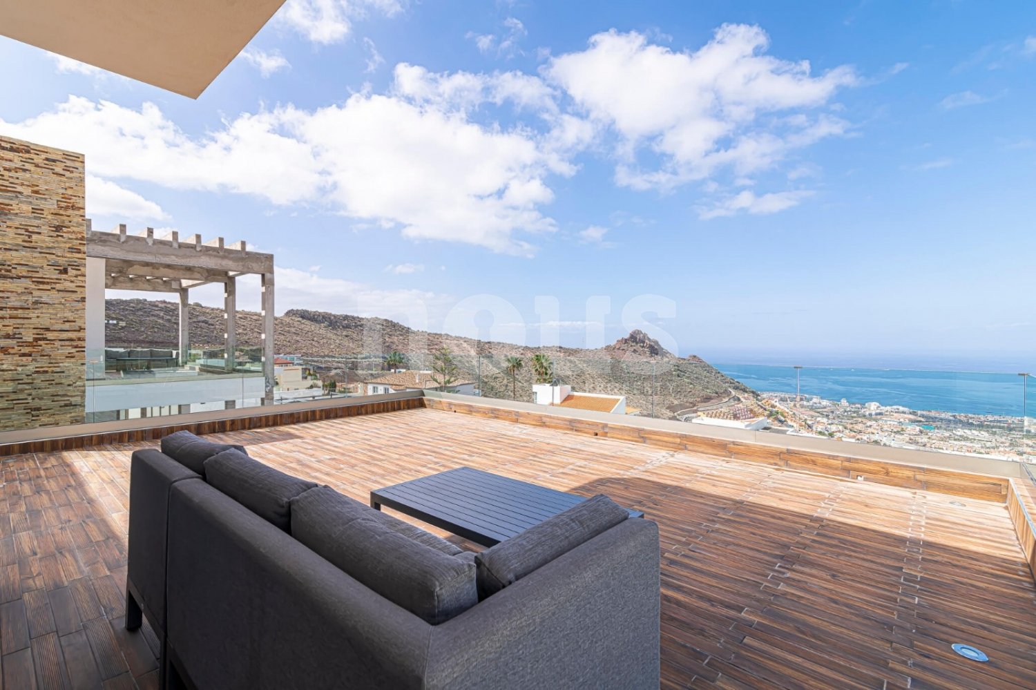 Villa i Torviscas, Tenerife, Spanien 6 sovrum, 600 kvm. Nr. 102949