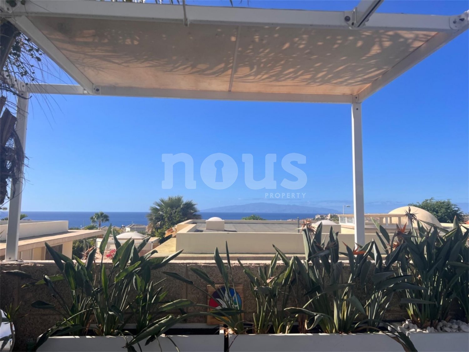 Villa en Adeje, Tenerife, España 4 dormitorios, 162 m2 No. 102952