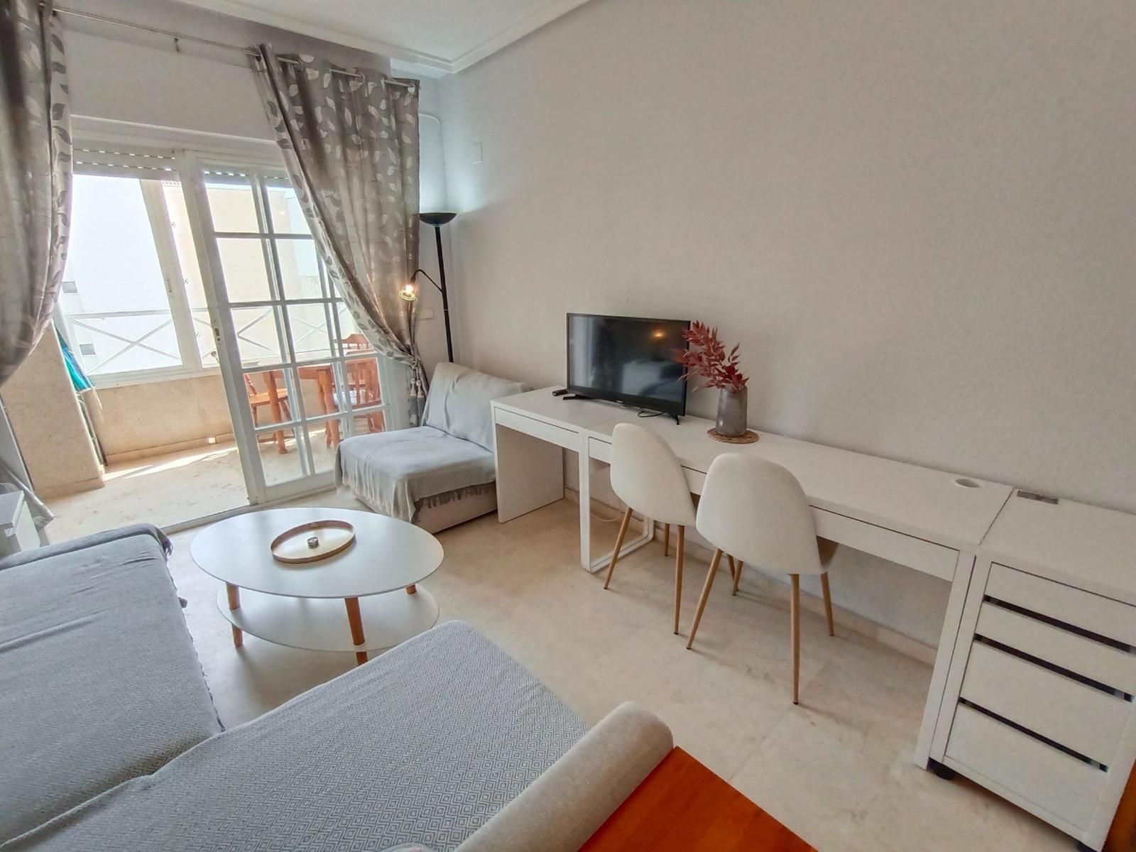 Apartment in Torrevieja, Alicante, Spain 37 sq.m. No. 182992