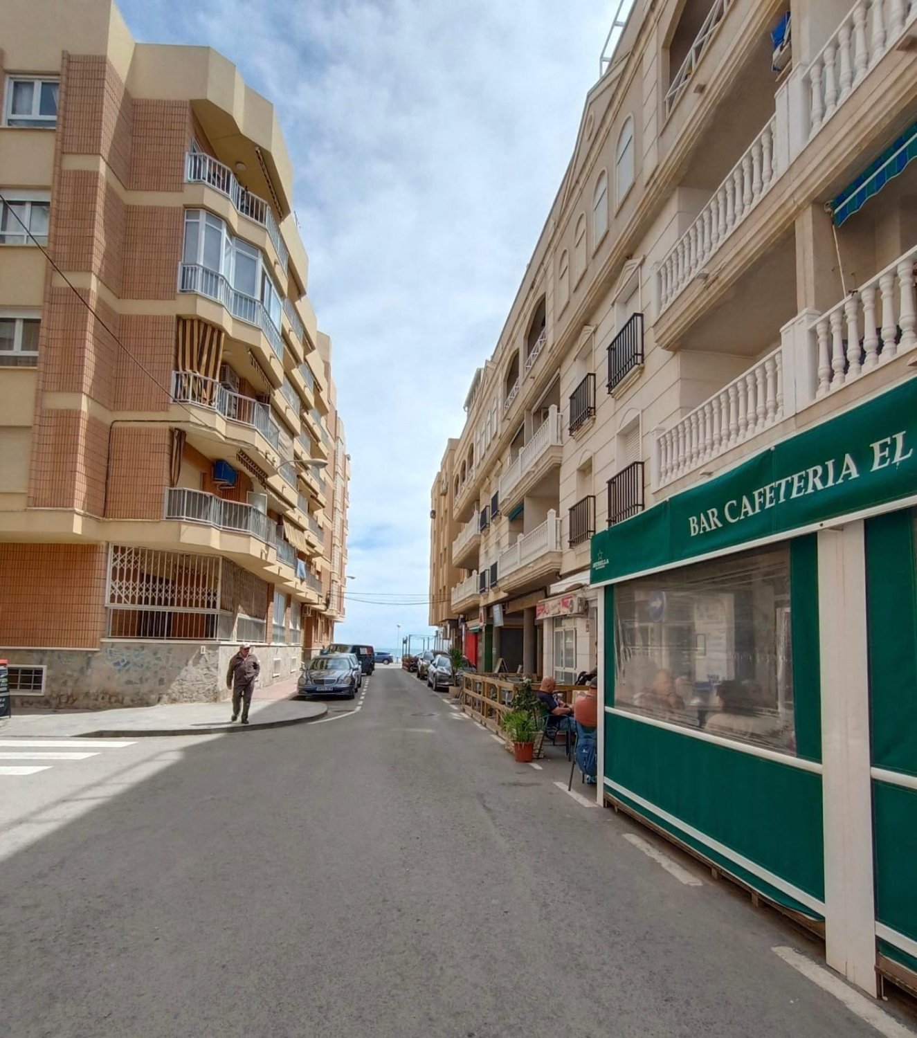 Apartment in Torrevieja, Alicante, Spain 37 sq.m. No. 182992