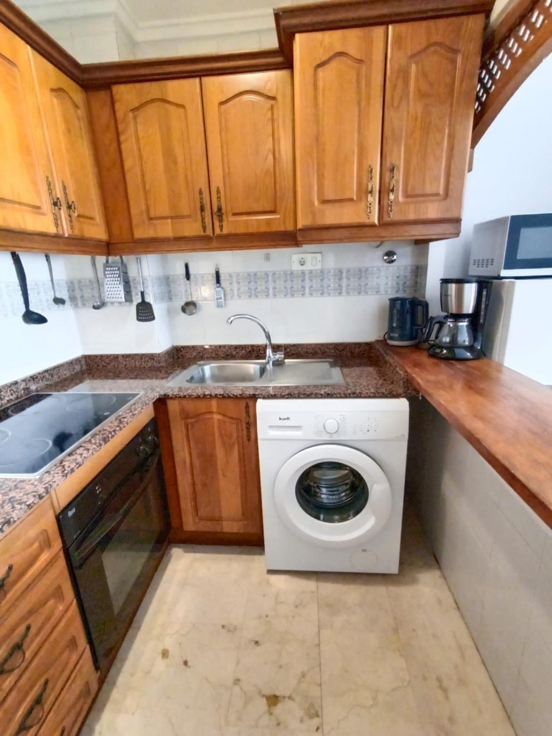 Apartment in Torrevieja, Alicante, Spain 37 sq.m. No. 182992