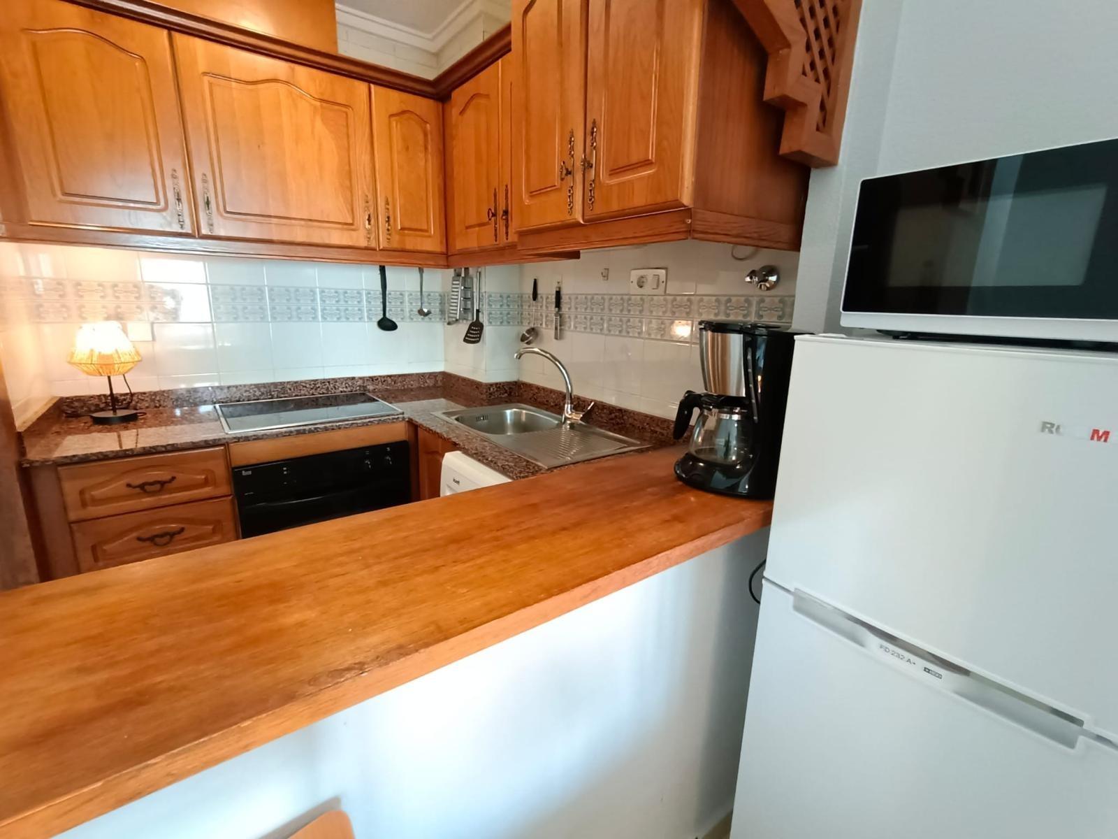 Apartment in Torrevieja, Alicante, Spain 37 sq.m. No. 182992