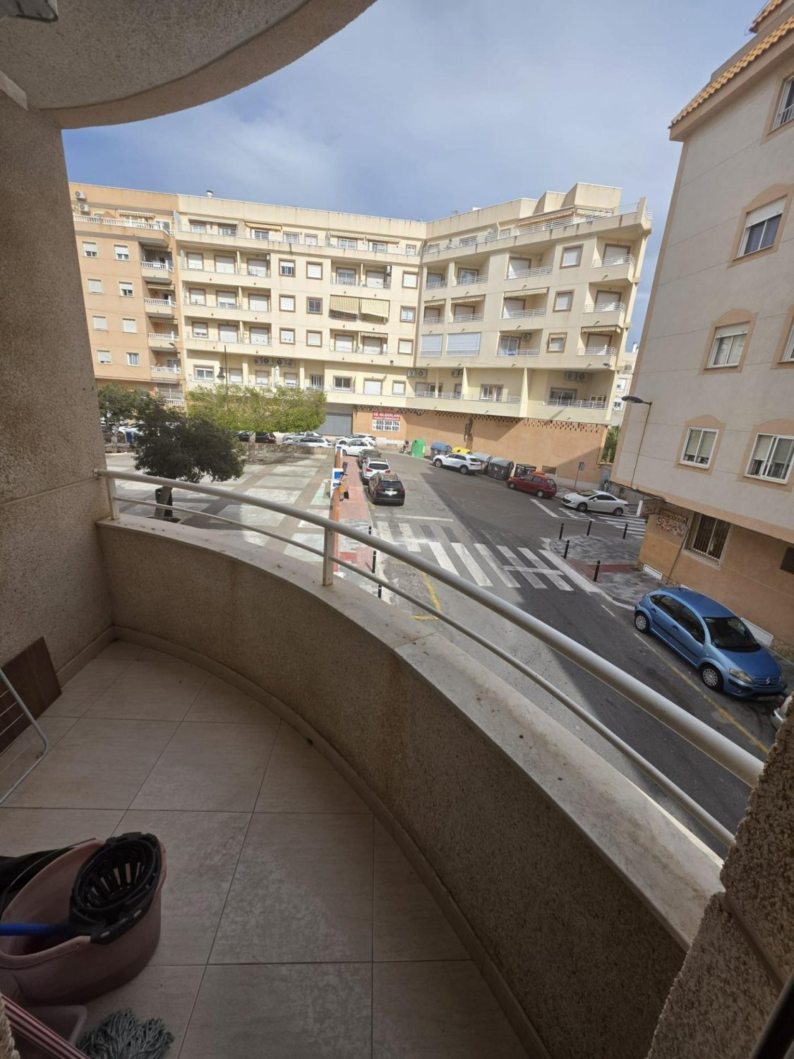 Apartment in Torrevieja, Alicante, Spain 3 bedrooms,  No. 182993