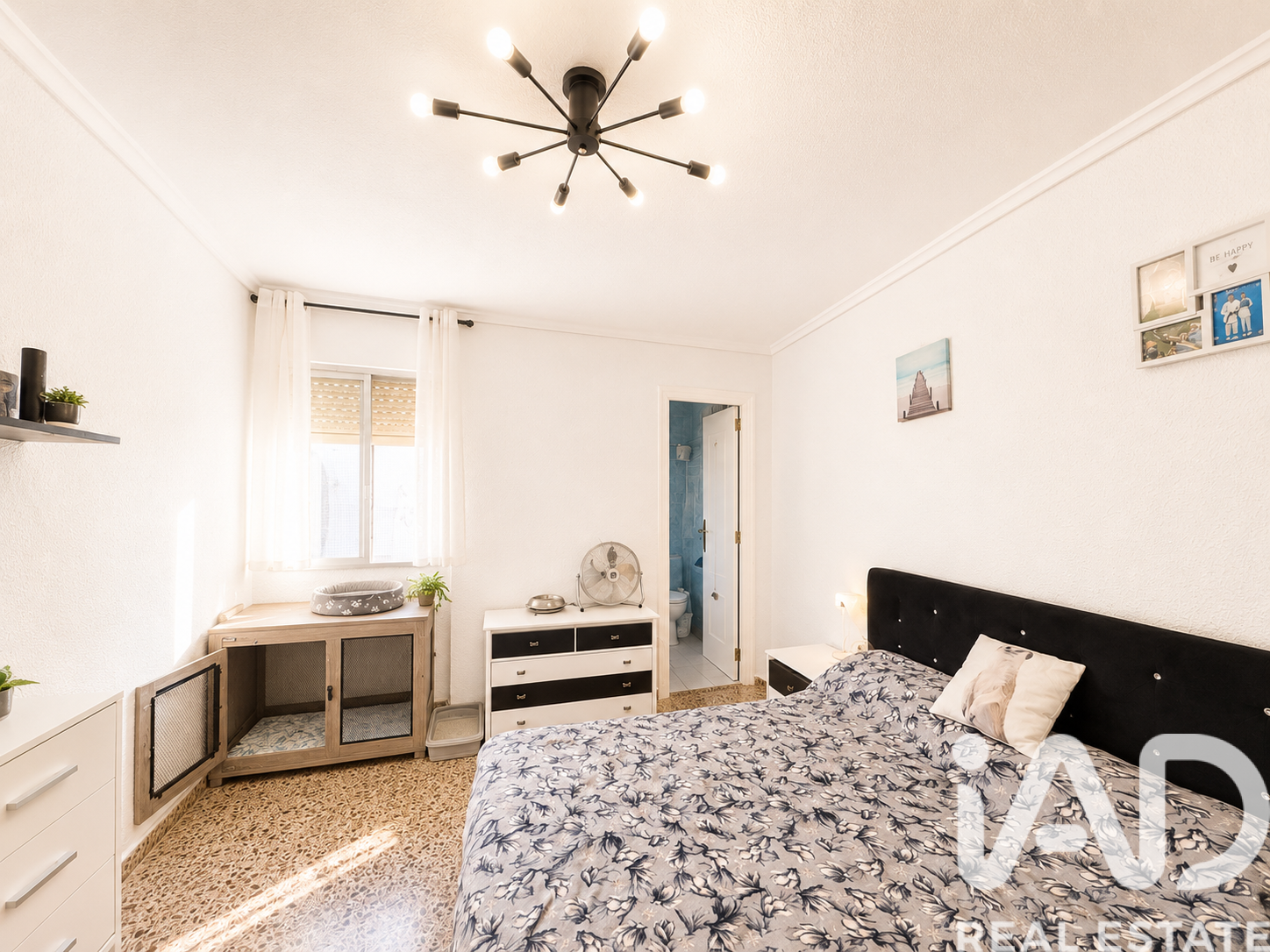 Huoneisto Elche, Alicante, Espanja 5 makuuhuonetta, 105 m2 No. 172391