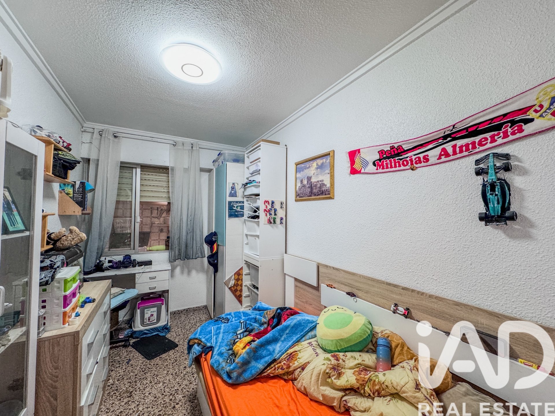 Huoneisto Elche, Alicante, Espanja 5 makuuhuonetta, 105 m2 No. 172391
