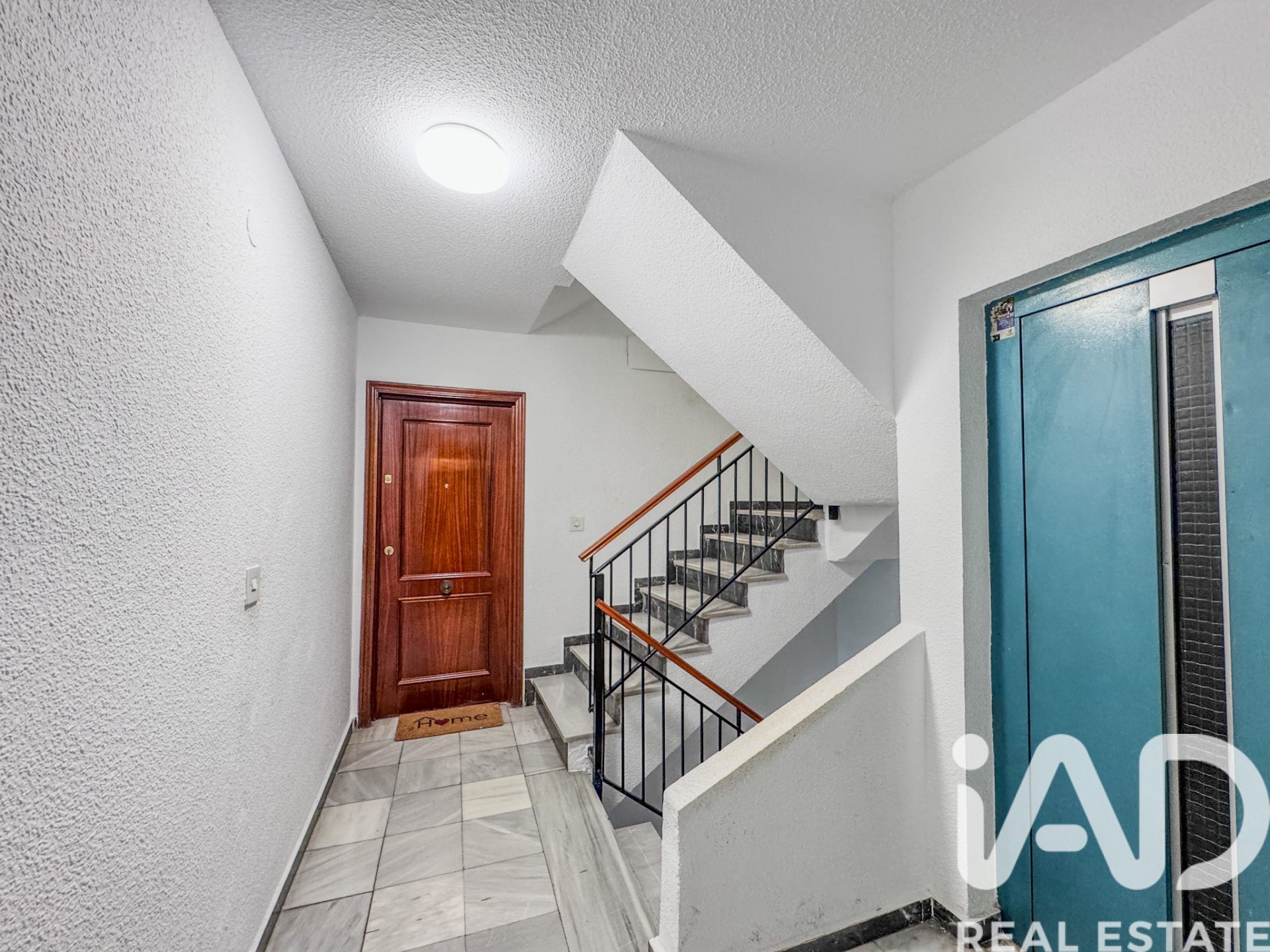 Huoneisto Elche, Alicante, Espanja 5 makuuhuonetta, 105 m2 No. 172391