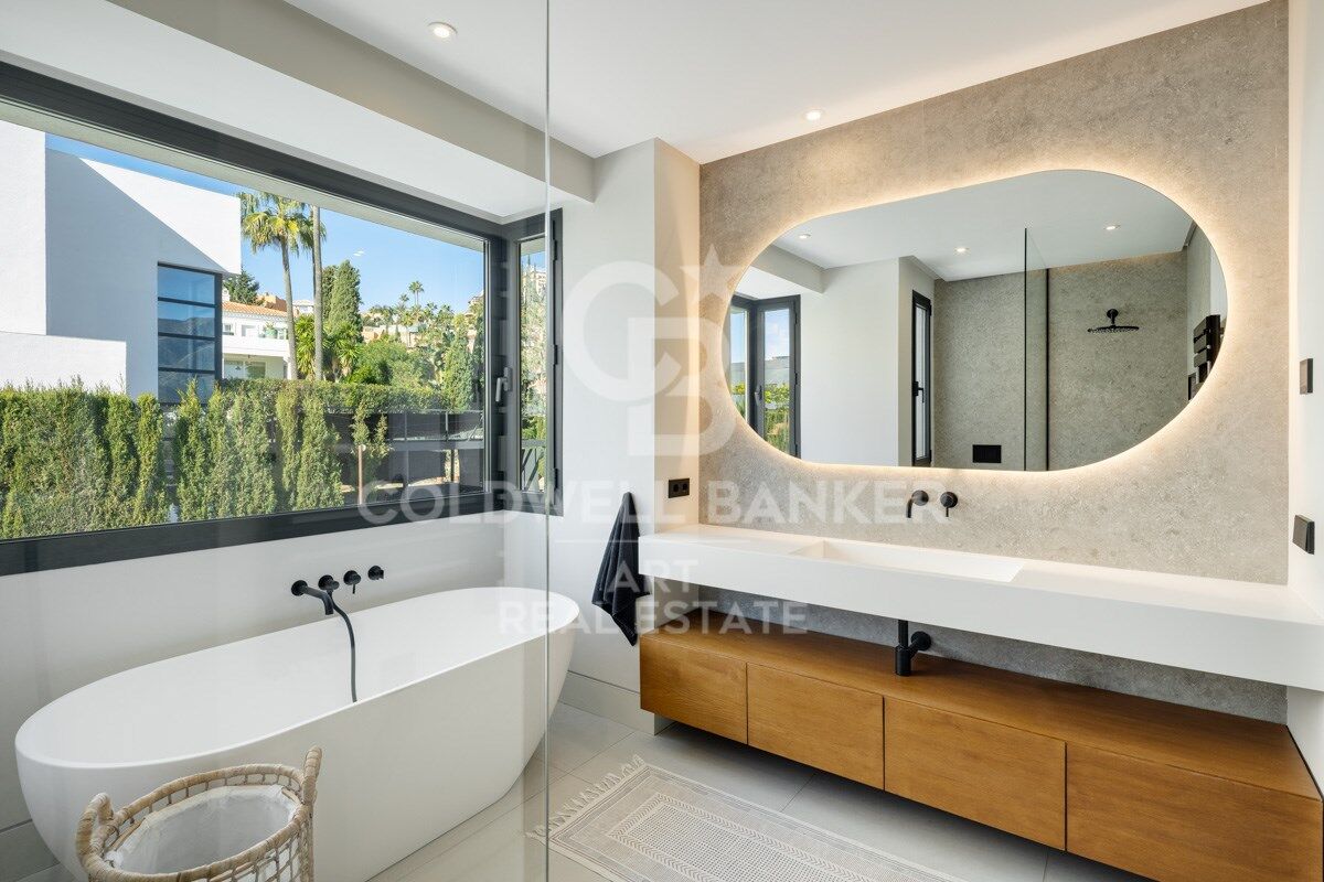 Willa w Marbella, Malaga, Hiszpania 5 sypialni, 404 mkw. nr 159156