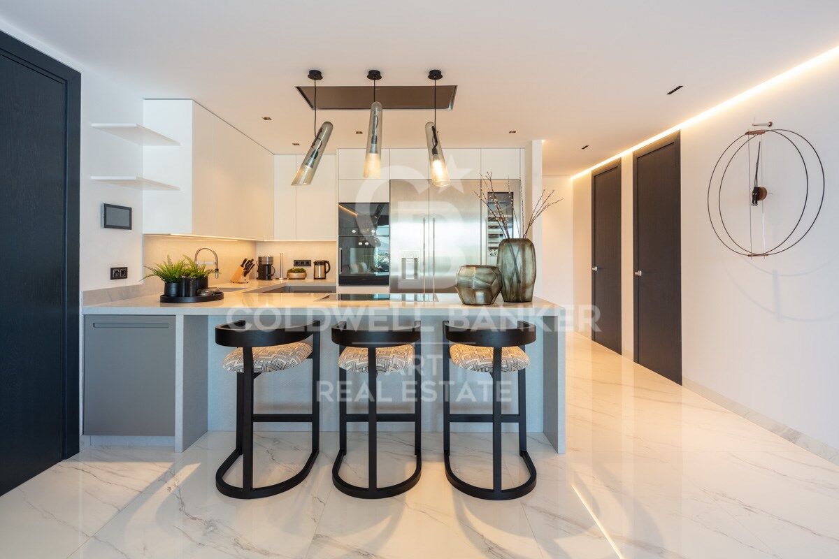 Apartamento en Marbella, Málaga, España 3 dormitorios, 121 m2 No. 159150