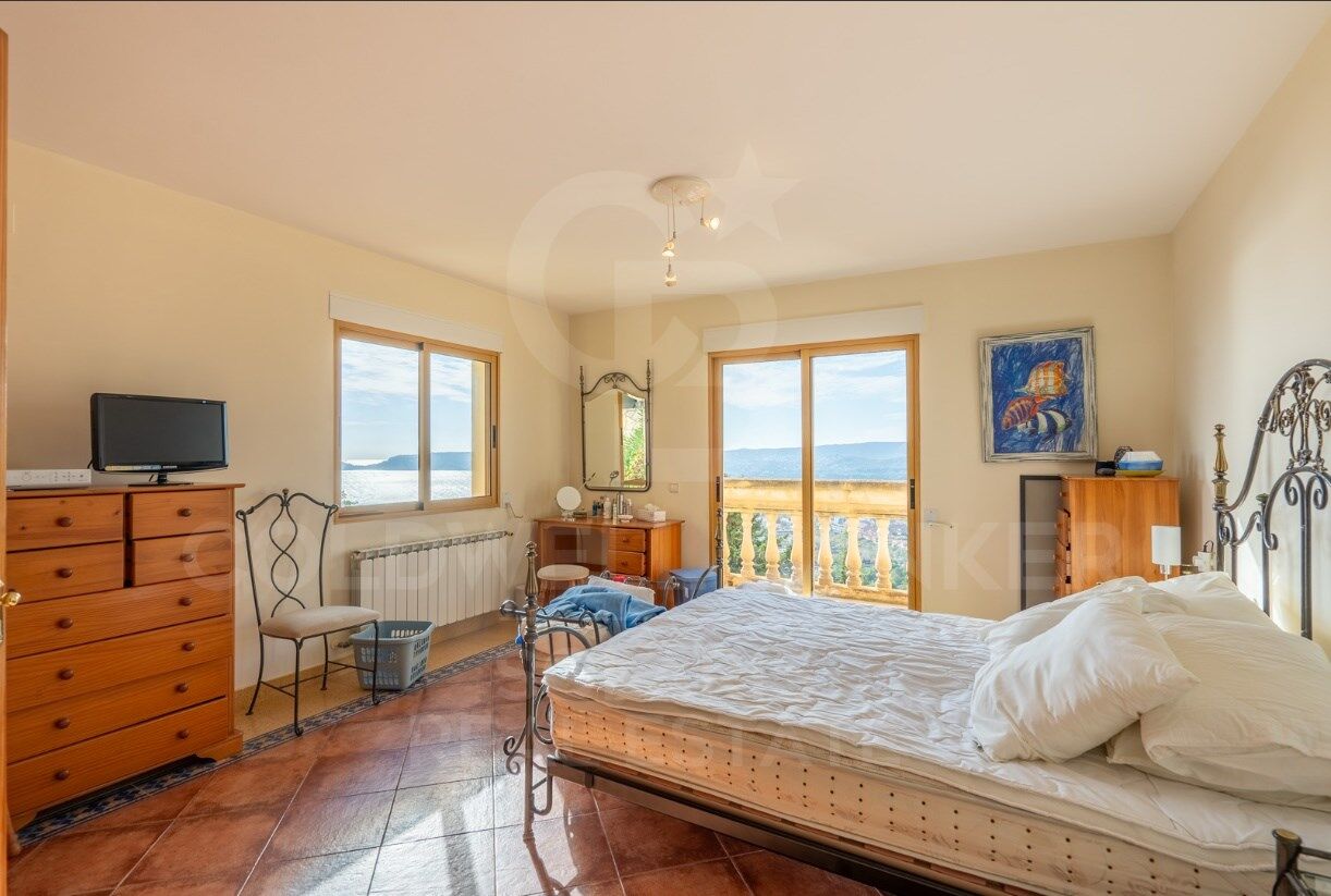 Villa in Javea, Alicante, Spanien 5 Schlafzimmer, 410 m2 Nr. 157288