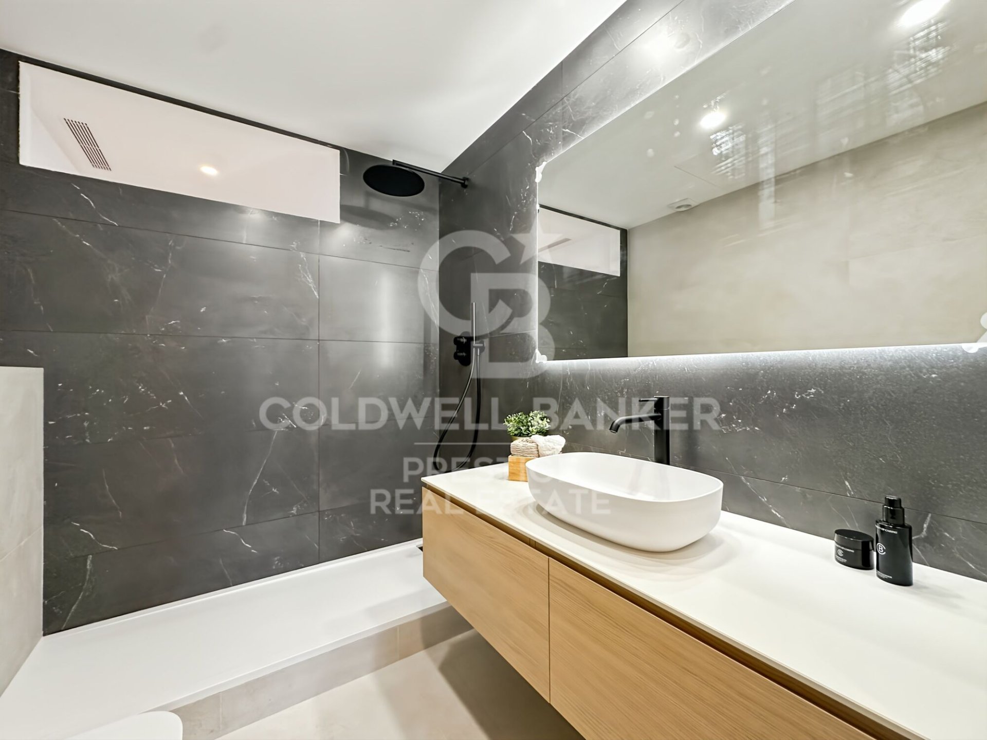 Dzīvoklis Barcelona, Spānijā 3 istabas, 155 m2 Nr. 157285