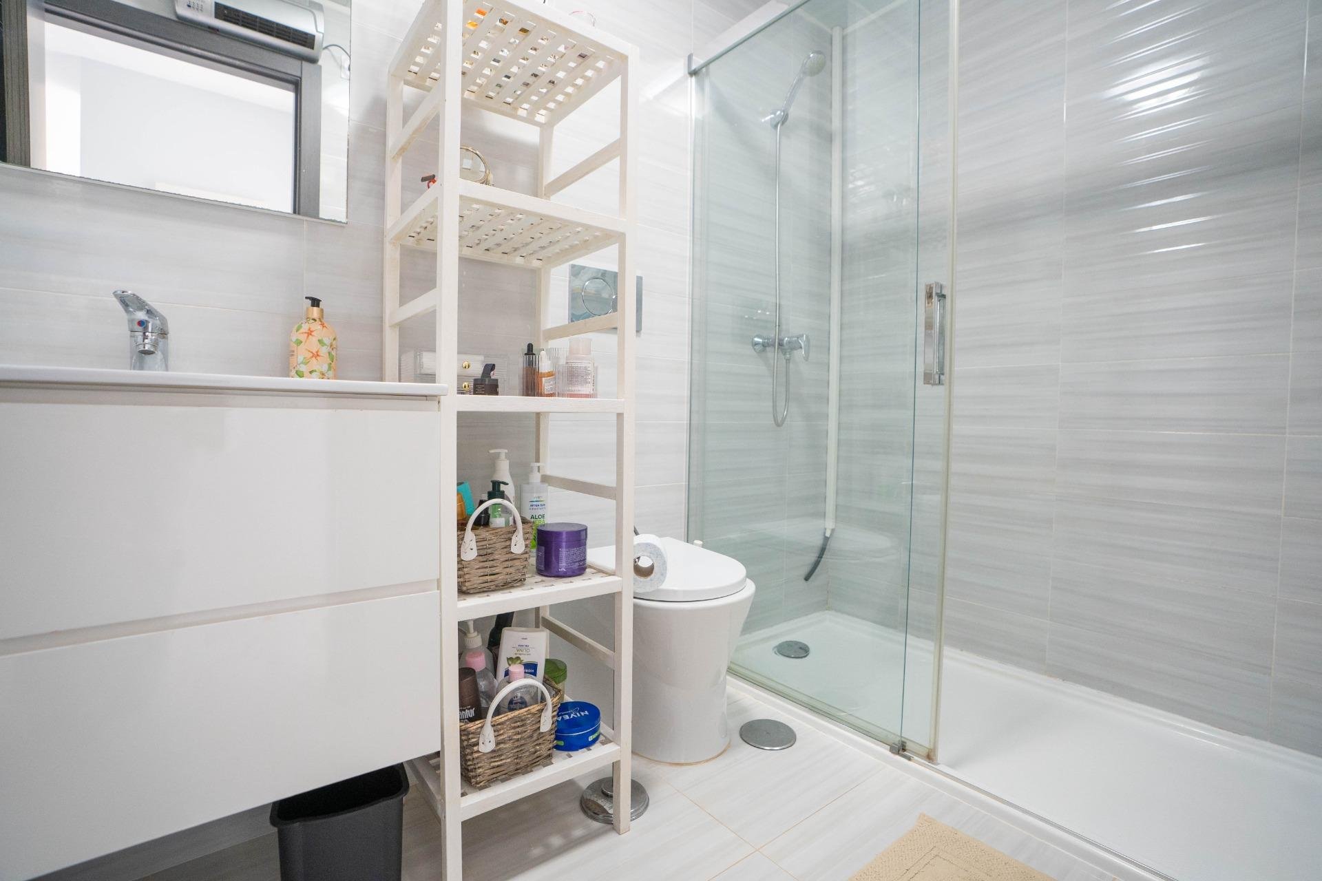 Apartamento en Alicante, España 2 dormitorios, 66 m2 No. 189666