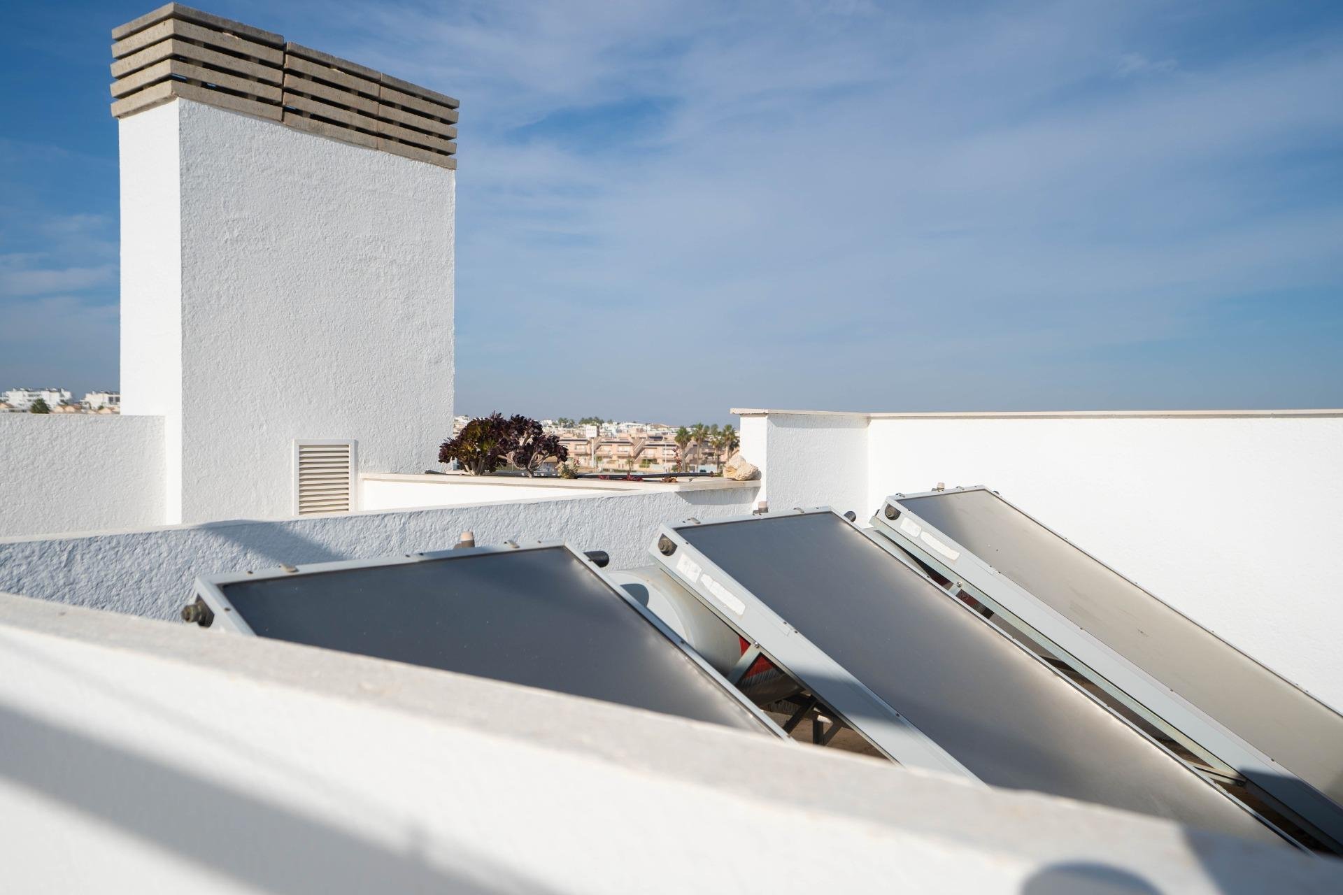 Apartamento en Alicante, España 2 dormitorios, 66 m2 No. 189666