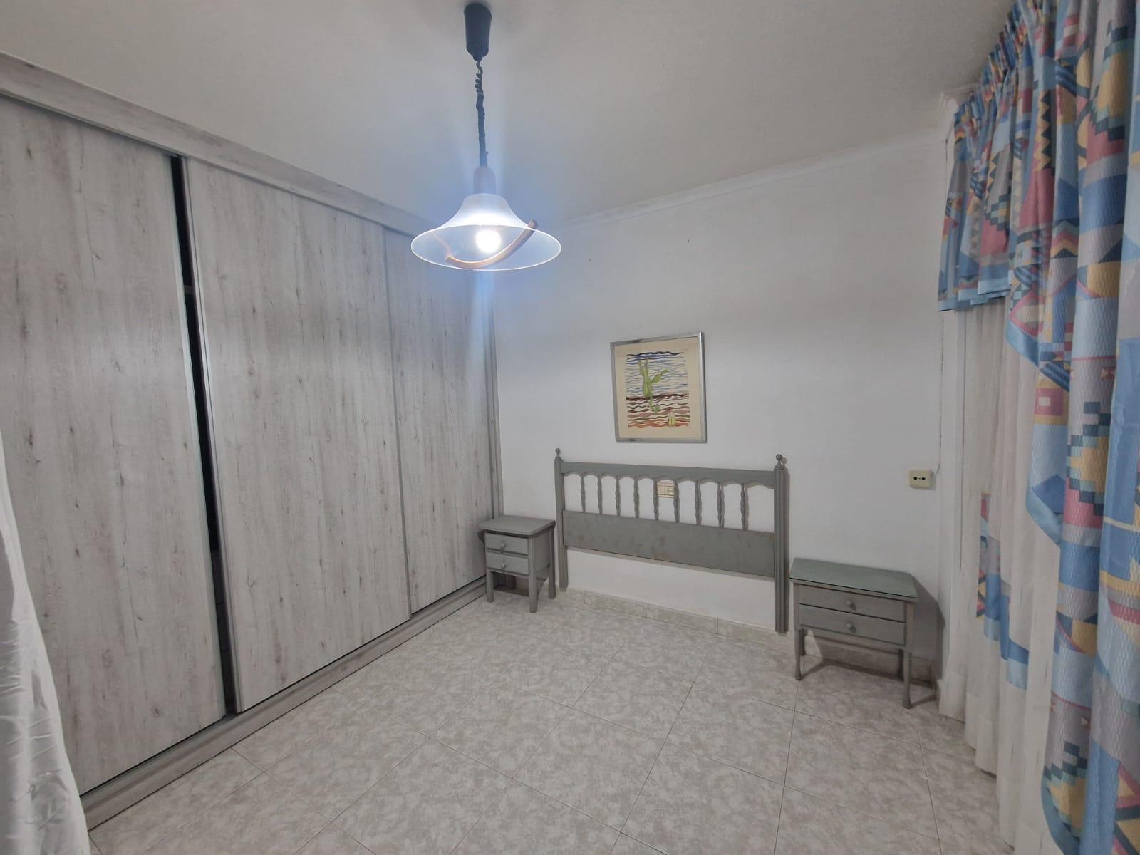 Apartamento en Torrevieja, Alicante, España 3 dormitorios, 120 m2 No. 189664