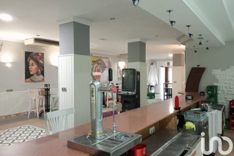 Propiedad comercial en Cañada Rosal, Sevilla, España 152 m2 No. 153887