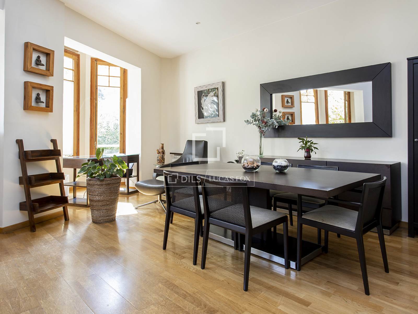 Apartment in Barcelona, Spain 3 bedrooms, 137 sq.m. No. 192741