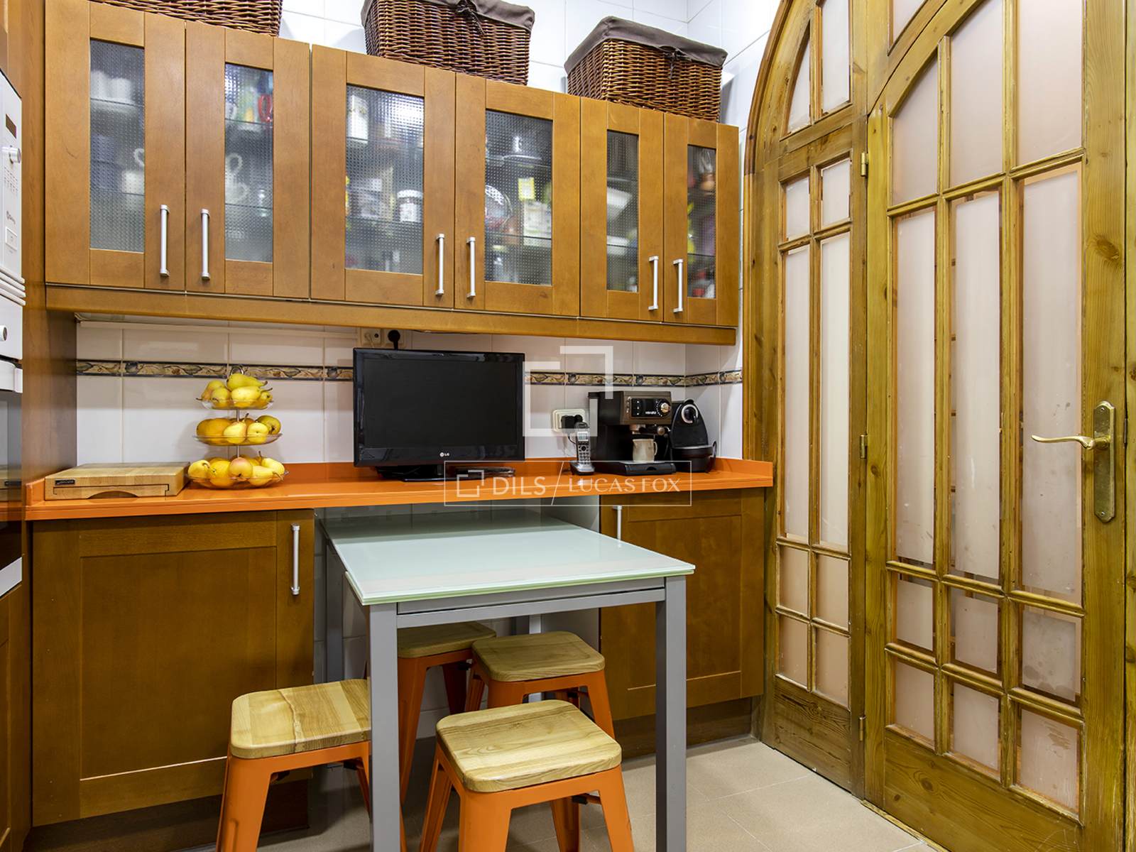 Apartment in Barcelona, Spain 3 bedrooms, 137 sq.m. No. 192741