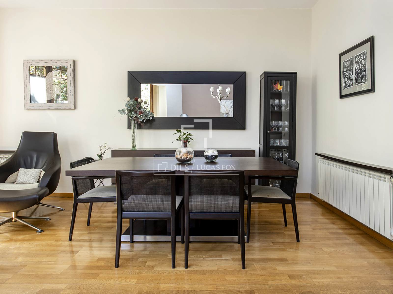 Apartment in Barcelona, Spain 3 bedrooms, 137 sq.m. No. 192741