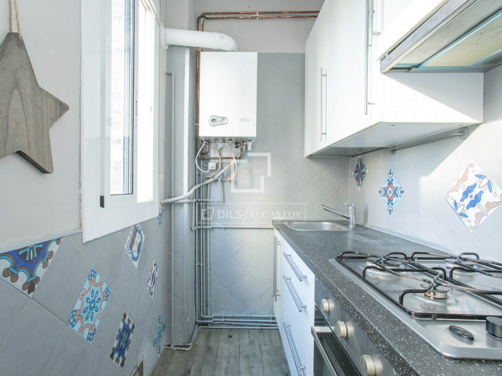 Apartment in Barcelona, Spain 3 bedrooms, 85 sq.m. No. 192740