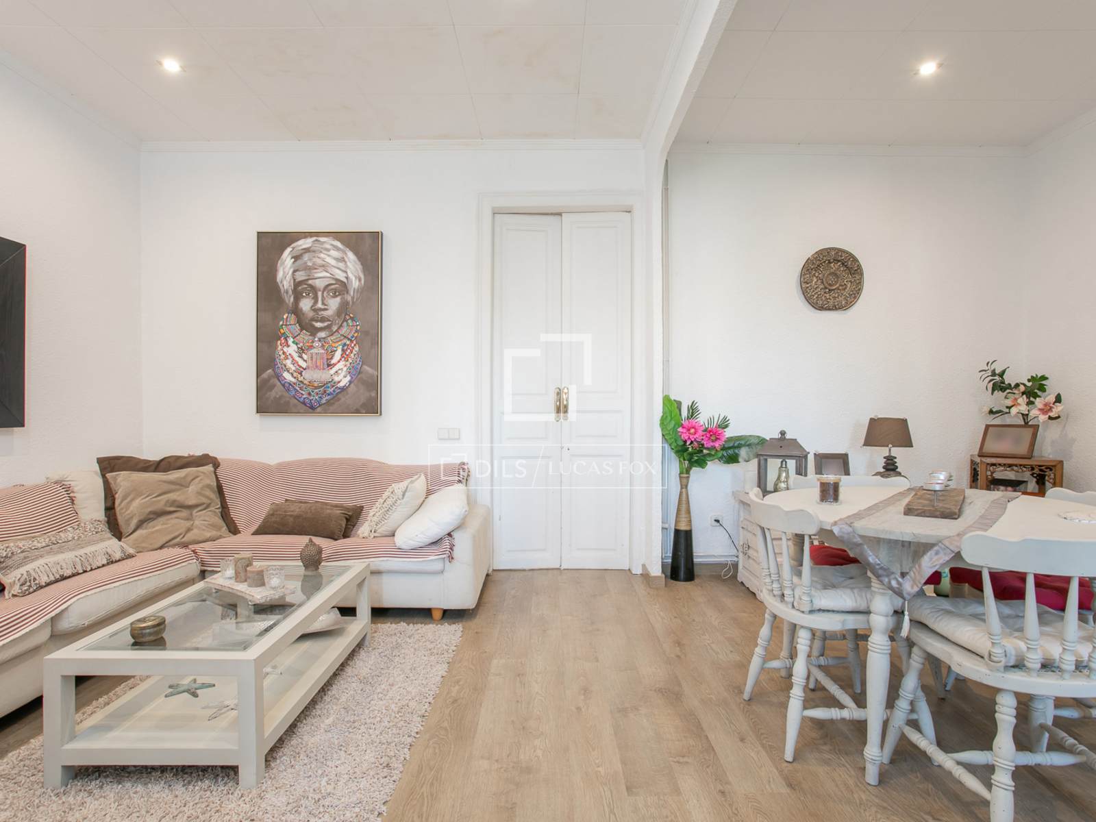 Apartment in Barcelona, Spain 3 bedrooms, 85 sq.m. No. 192740