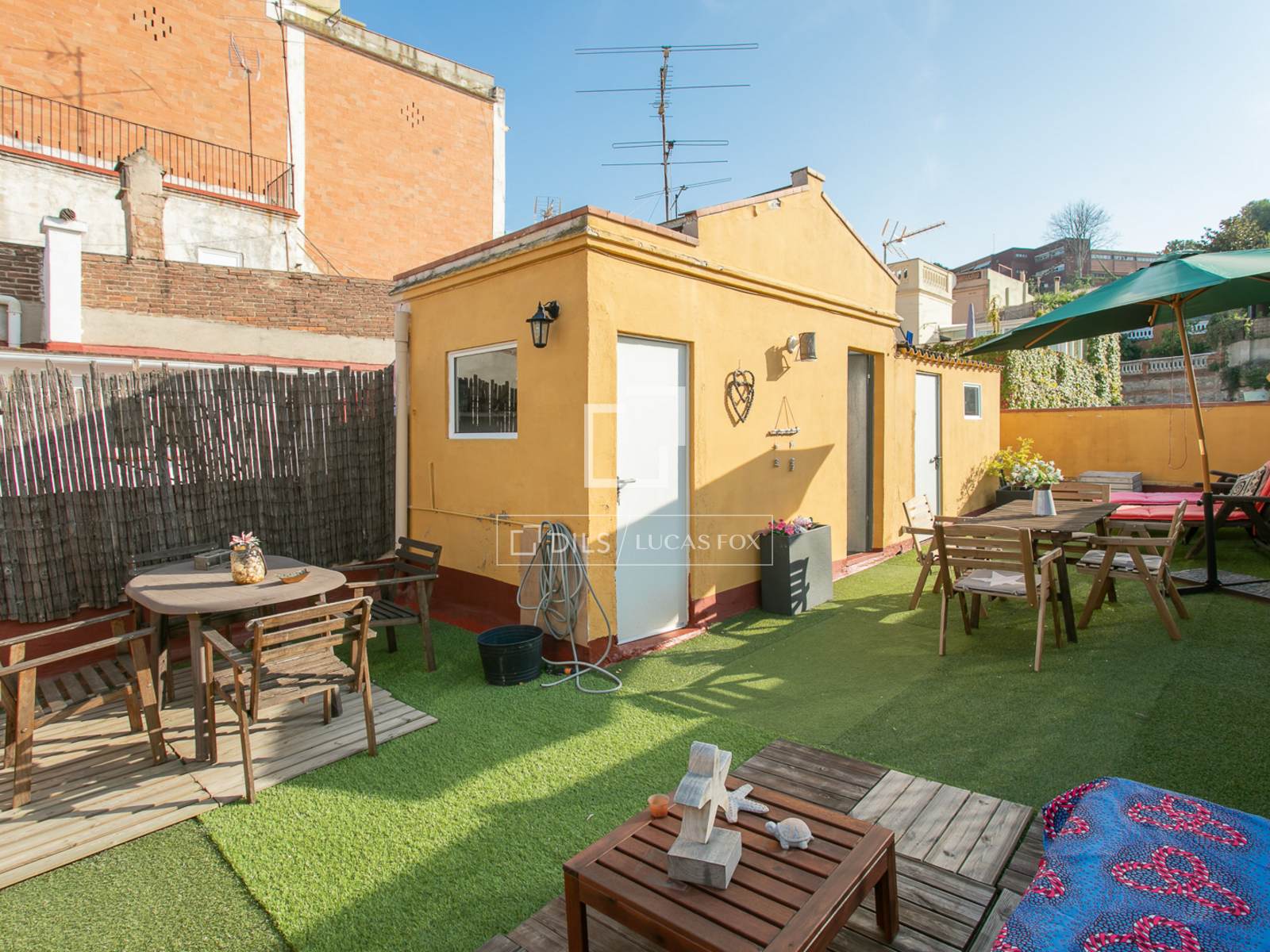 Apartment in Barcelona, Spain 3 bedrooms, 85 sq.m. No. 192740
