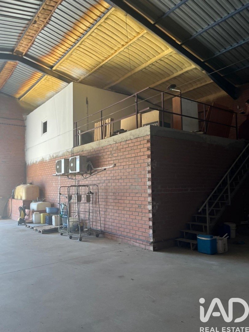 Commercial property in Pobladura De Pelayo Garcia, Leon, Spain 410 sq.m. No. 192103