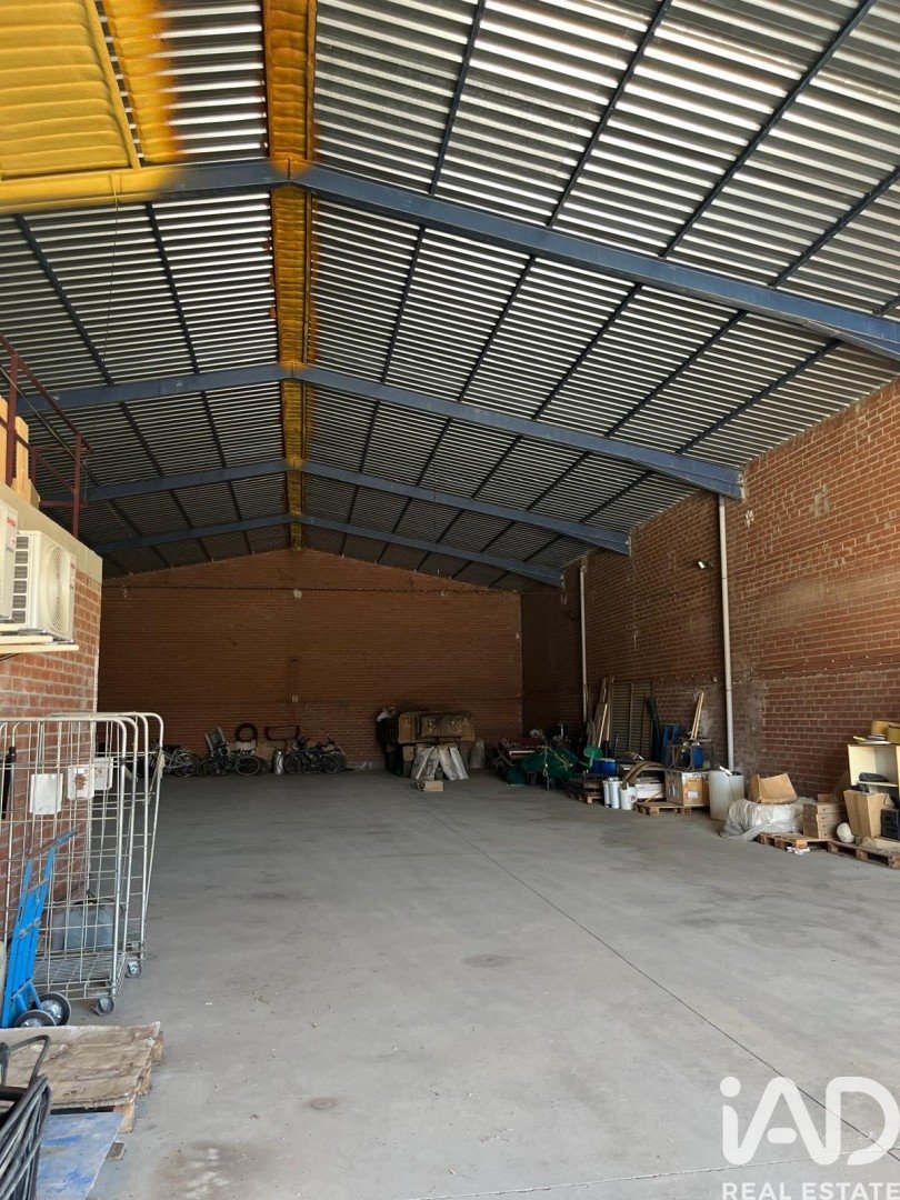 Commercial property in Pobladura De Pelayo Garcia, Leon, Spain 410 sq.m. No. 192103