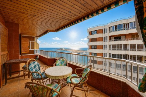 Dzīvoklis Torrevieja, Alicante, Spānijā 100 m2 Nr. 192259