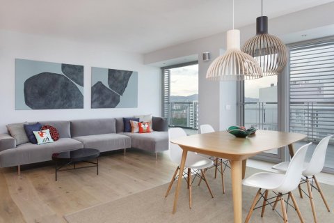 Dzīvoklis Barcelona, Spānijā 3 istabas, 180 m2 Nr. 66260