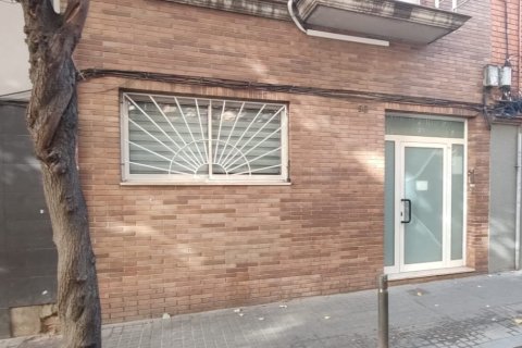 Dzīvoklis Barcelona, Spānijā 3 istabas, 90 m2 Nr. 191335