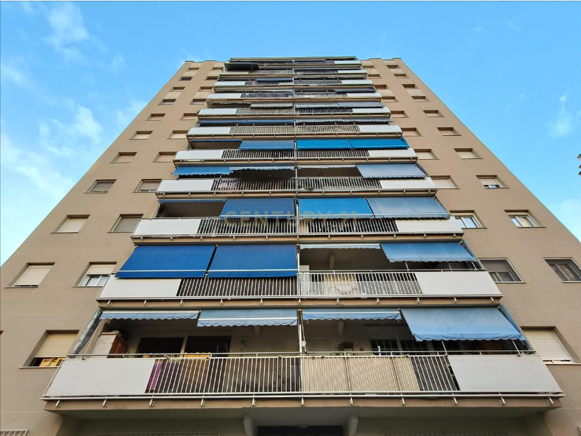 Dzīvoklis Sabadell, Barcelona, Spānijā 3 istabas, 99 m2 Nr. 191119