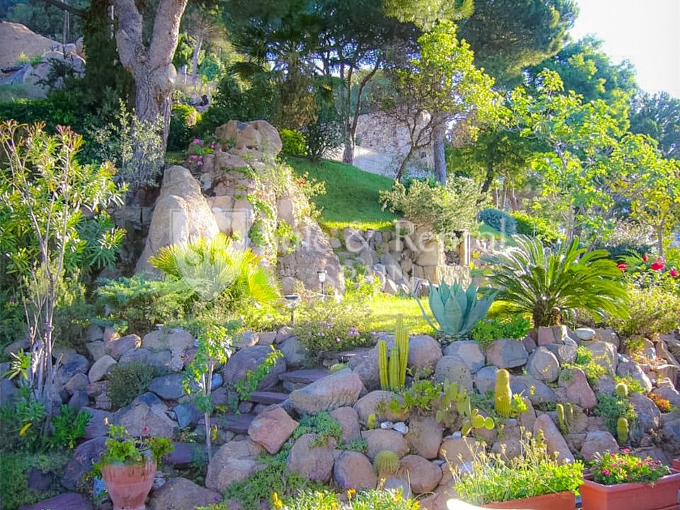 House in Lloret de Mar, Girona, Spain 4 bedrooms, 270 sq.m. No. 166388