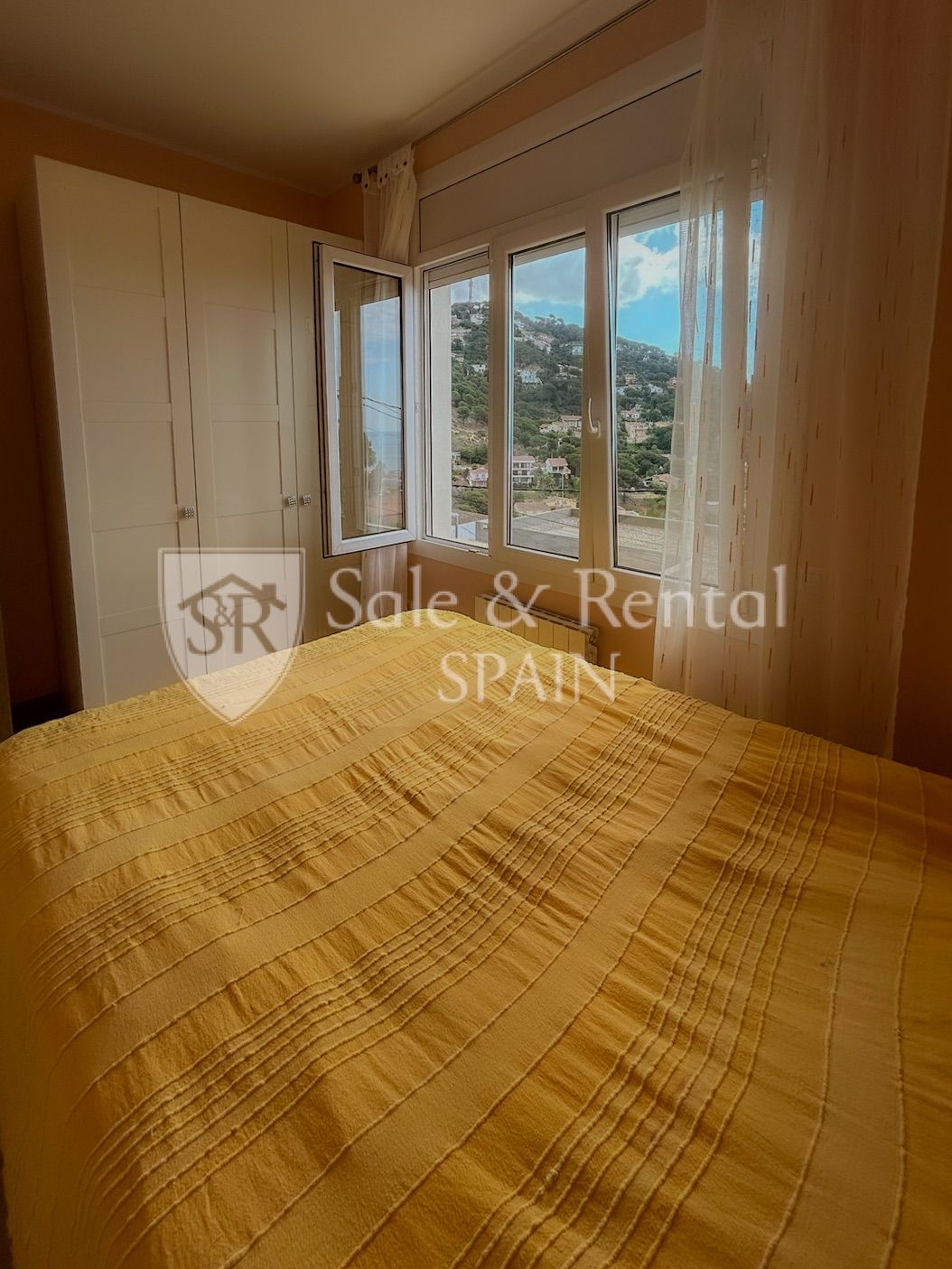 House in Lloret de Mar, Girona, Spain 4 bedrooms, 270 sq.m. No. 166388