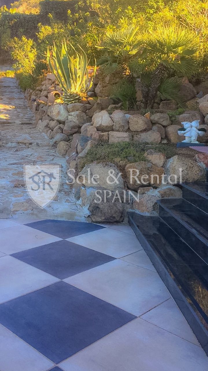 House in Lloret de Mar, Girona, Spain 4 bedrooms, 270 sq.m. No. 166388