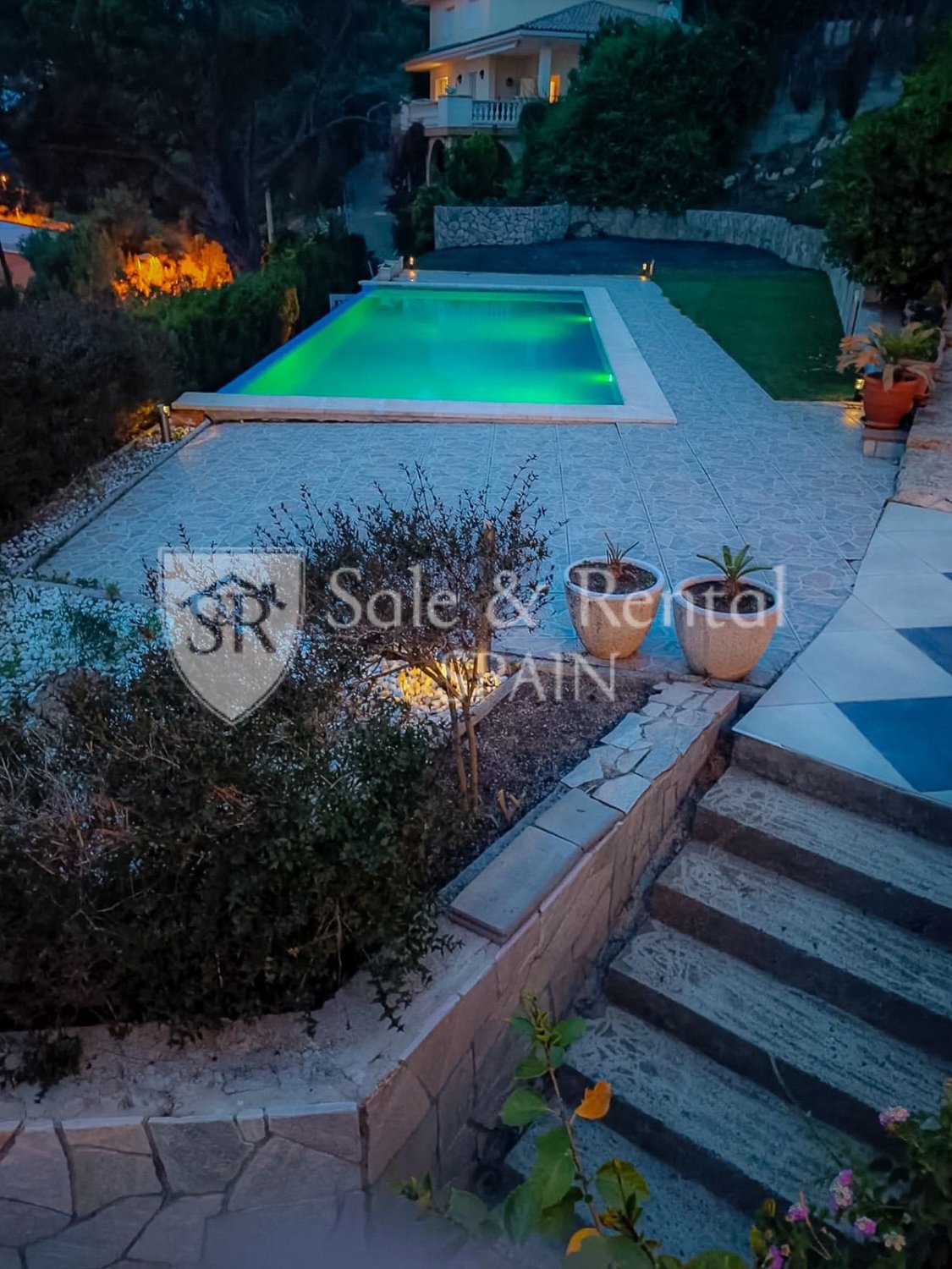 House in Lloret de Mar, Girona, Spain 4 bedrooms, 270 sq.m. No. 166388