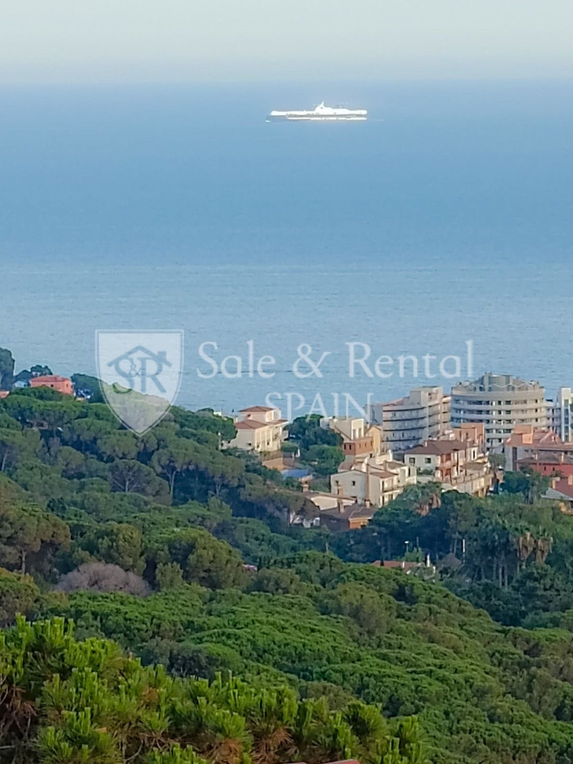 House in Lloret de Mar, Girona, Spain 4 bedrooms, 270 sq.m. No. 166388