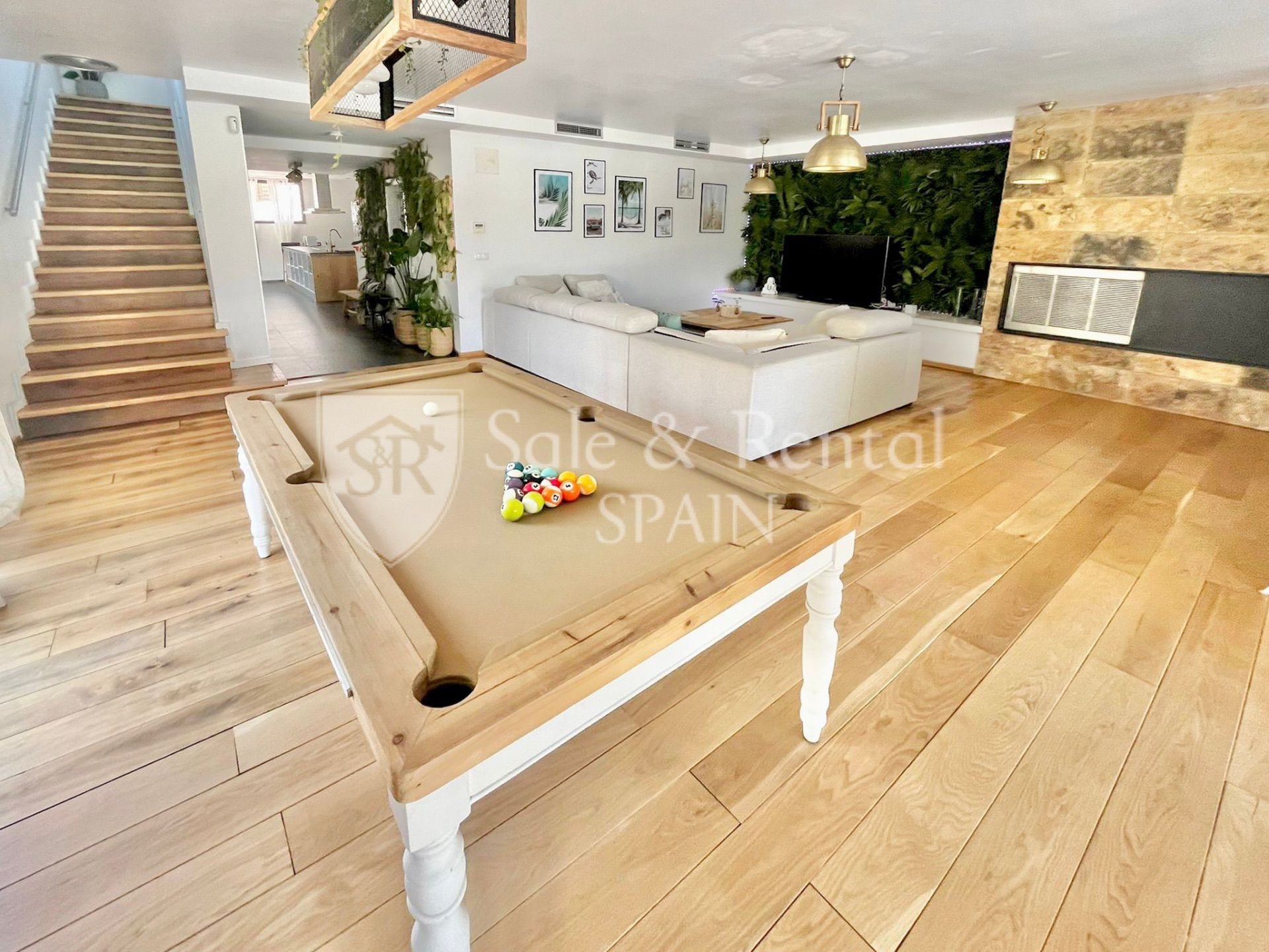 Дом в Бланес, Герона, Испания 5 спален, 347м2 №166385