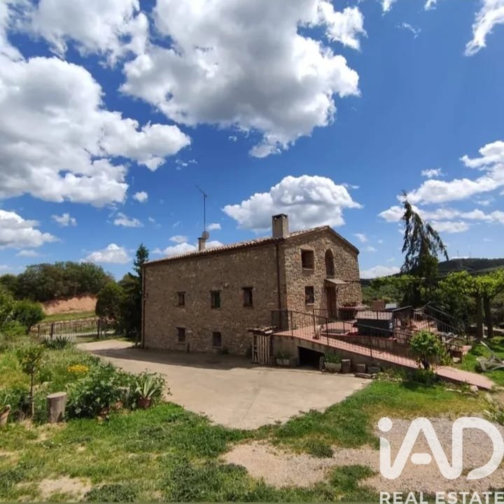 Hus i Artesa de Segre, Lleida, Spanien 5 sovrum, 617 kvm. Nr. 152857