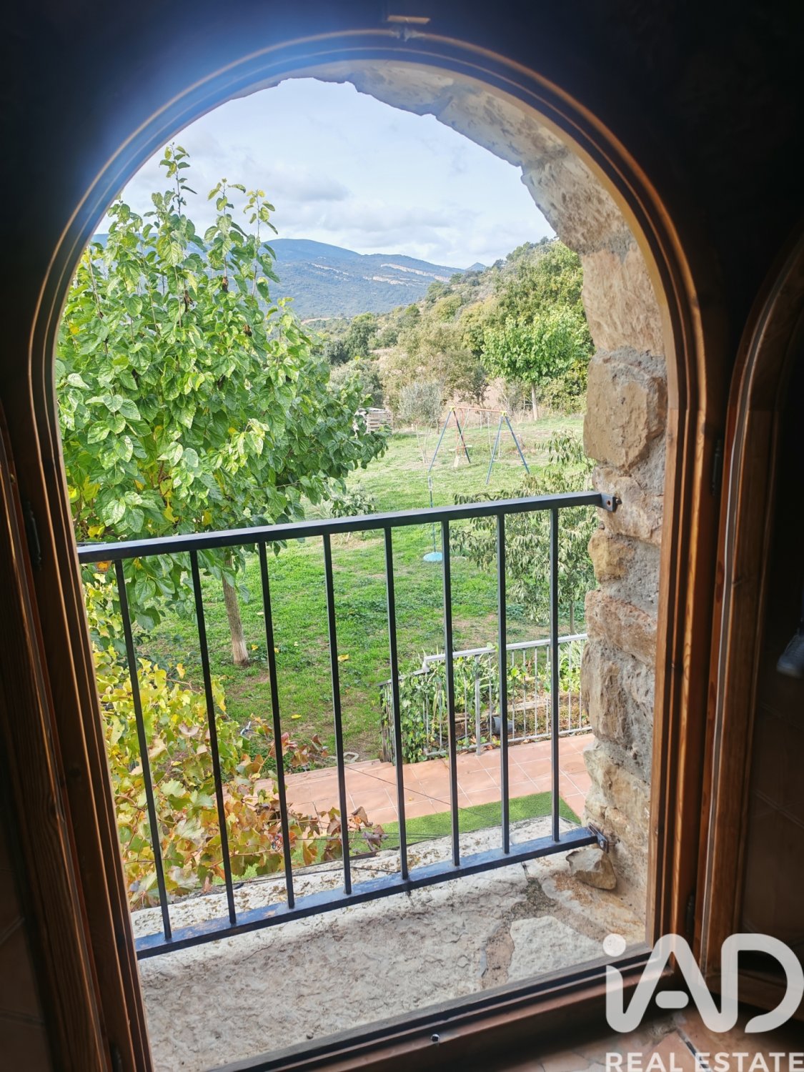Hus i Artesa de Segre, Lleida, Spanien 5 sovrum, 617 kvm. Nr. 152857