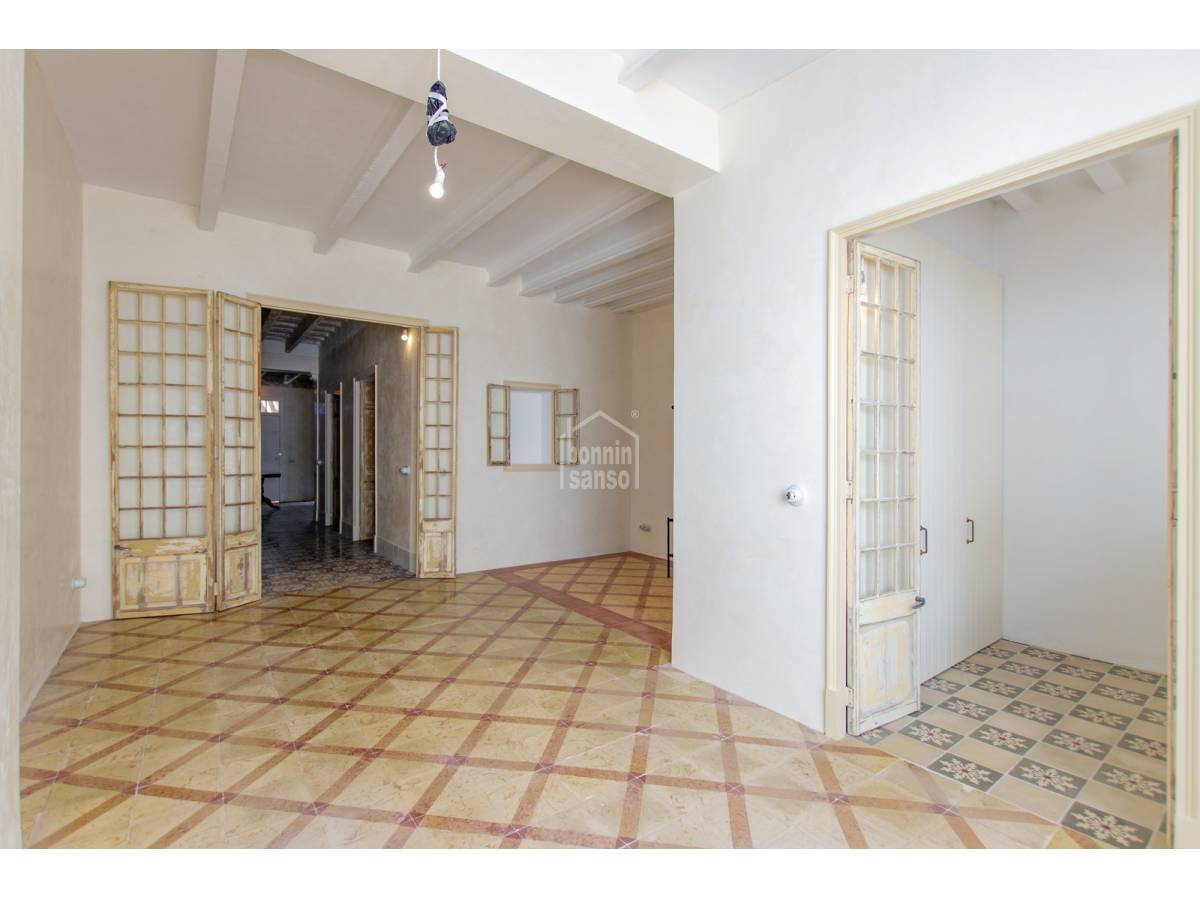 Casa adosada en Mahon, Menorca, España 4 dormitorios, 240 m2 No. 99740