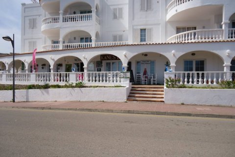 Cafe / restaurant in Es Mercadal, Menorca, Spain 184 sq.m. No. 99741