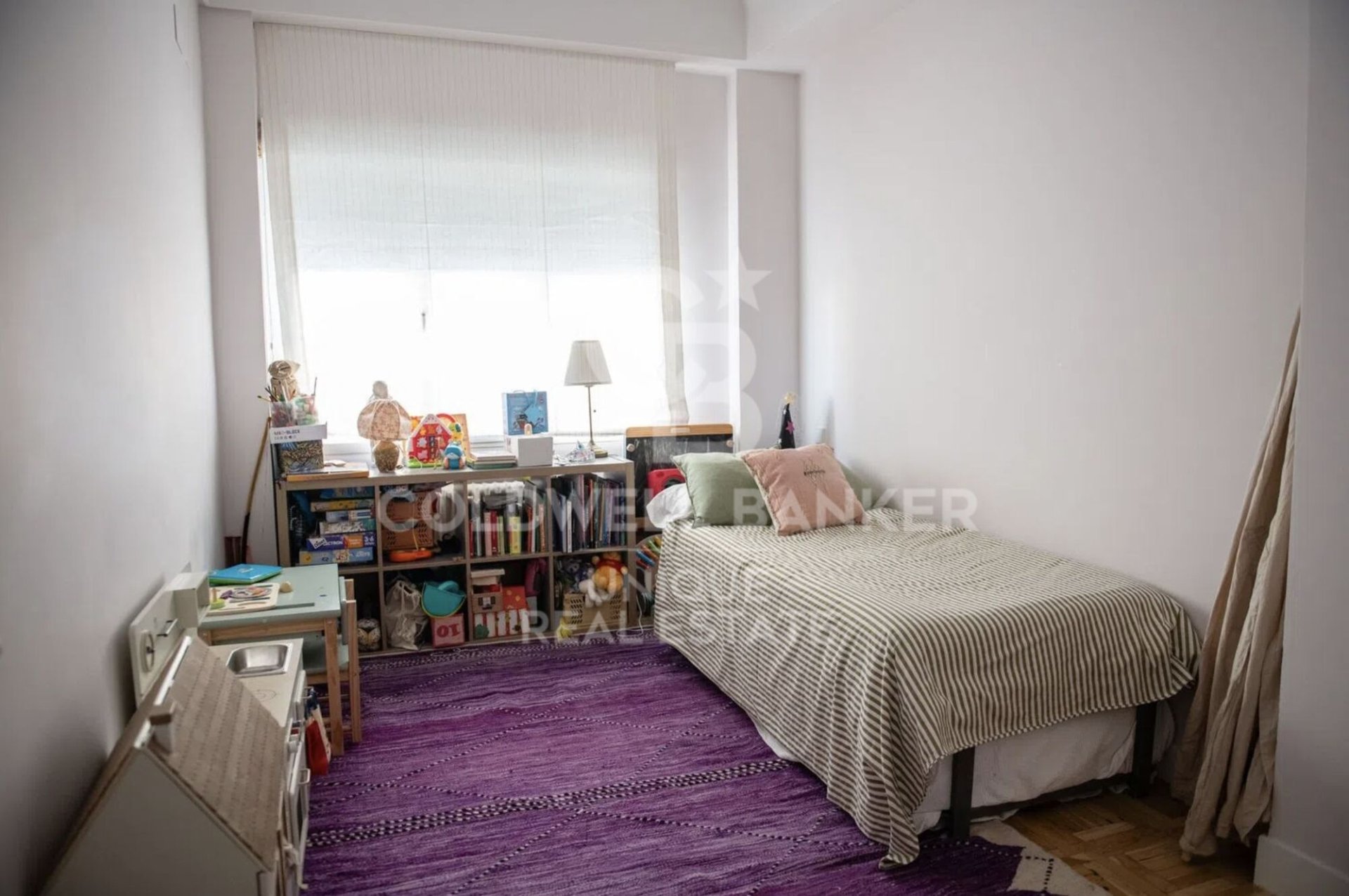 Квартира в Мадрид, Испания 4 спальни, 189м2 №157034