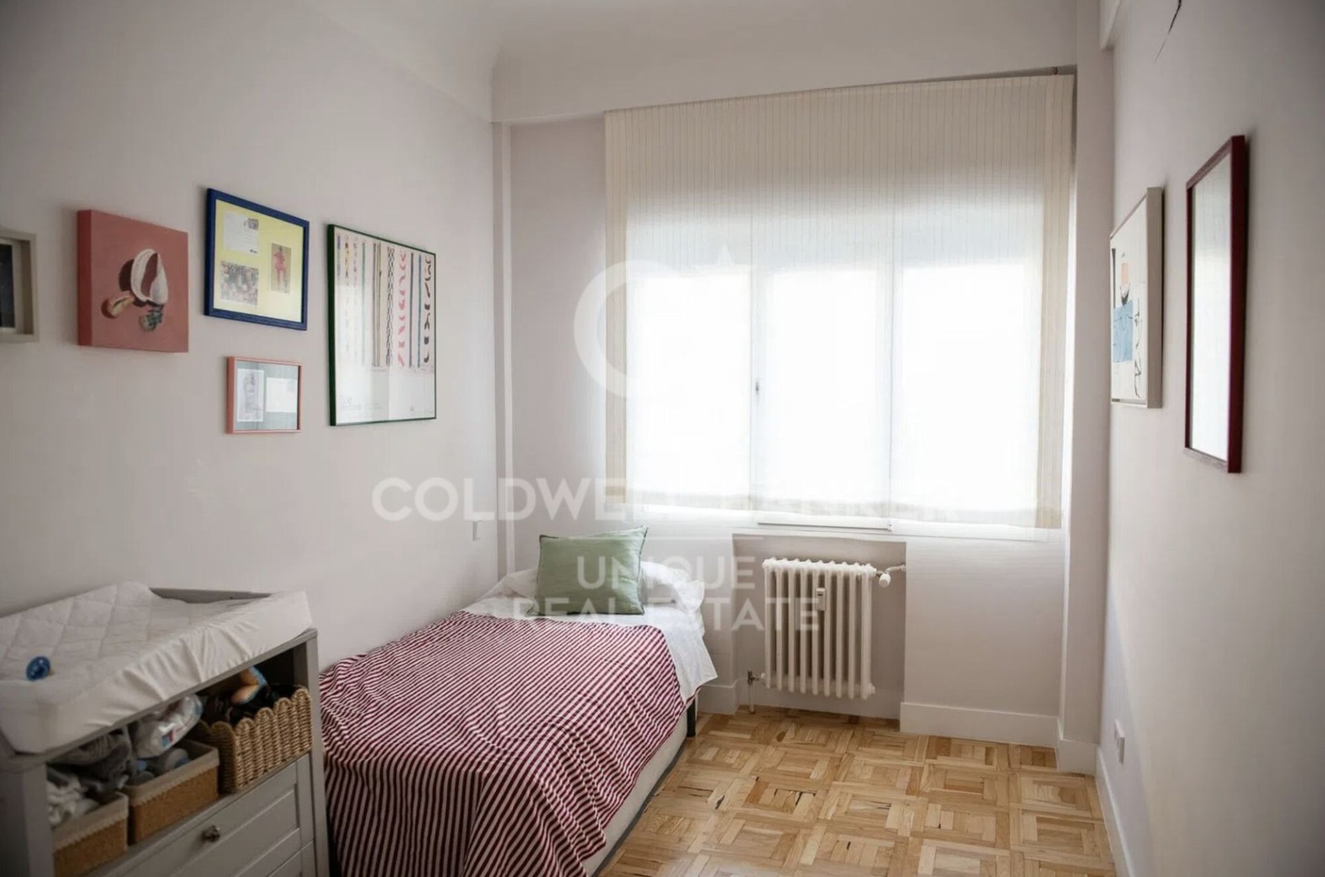 Квартира в Мадрид, Испания 4 спальни, 189м2 №157034