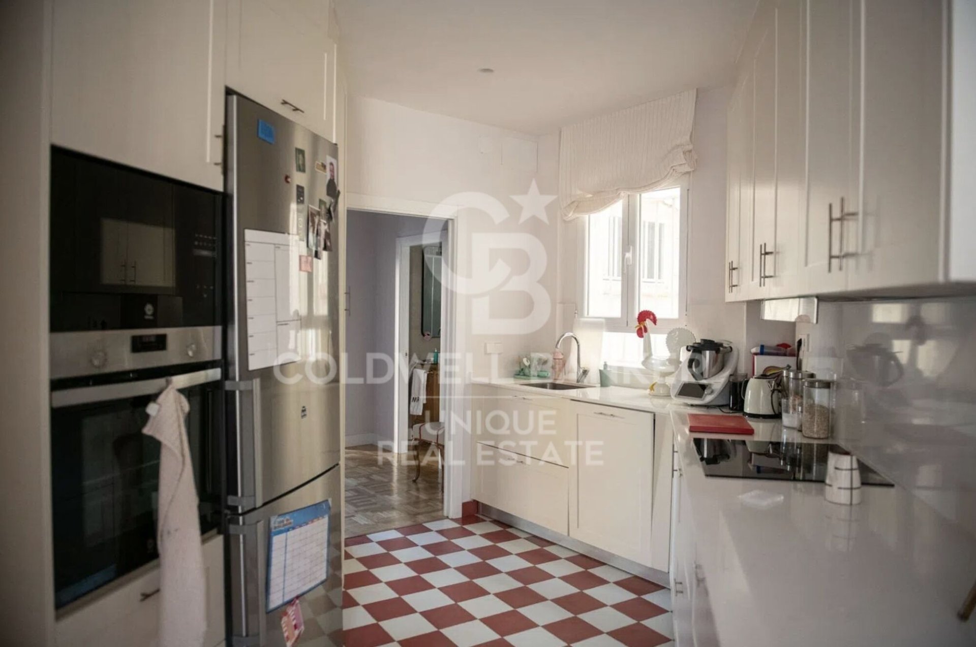Квартира в Мадрид, Испания 4 спальни, 189м2 №157034