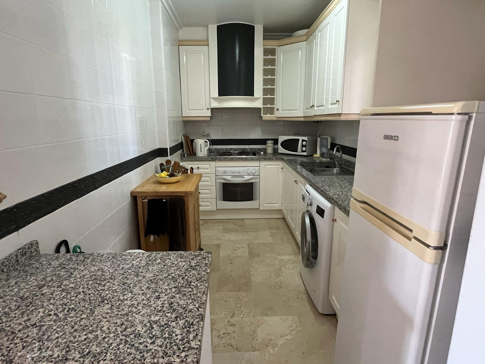 Apartamento en Genoves, València, España 2 dormitorios, 78 m2 No. 192297