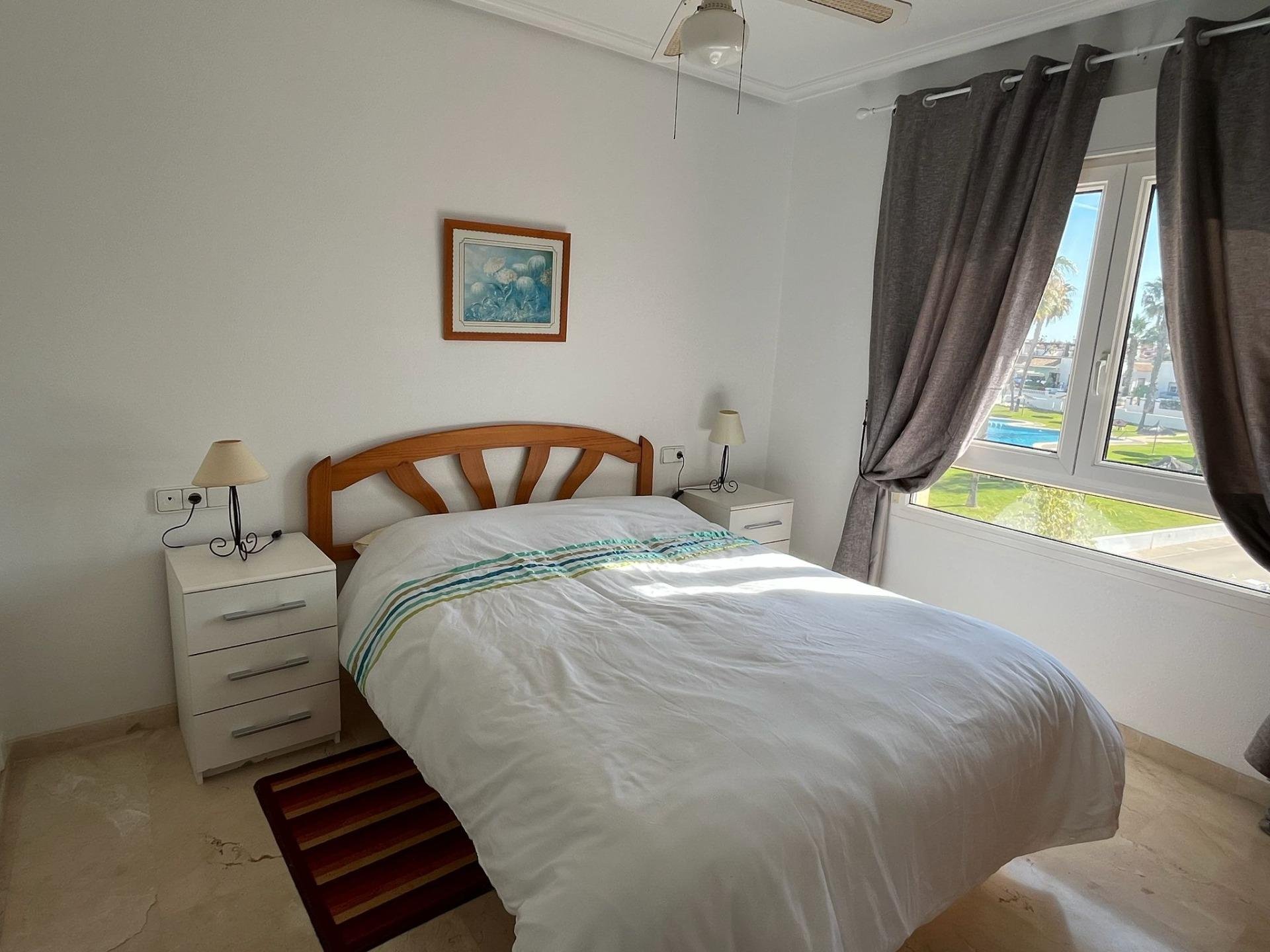 Apartamento en Genoves, València, España 2 dormitorios, 78 m2 No. 192297