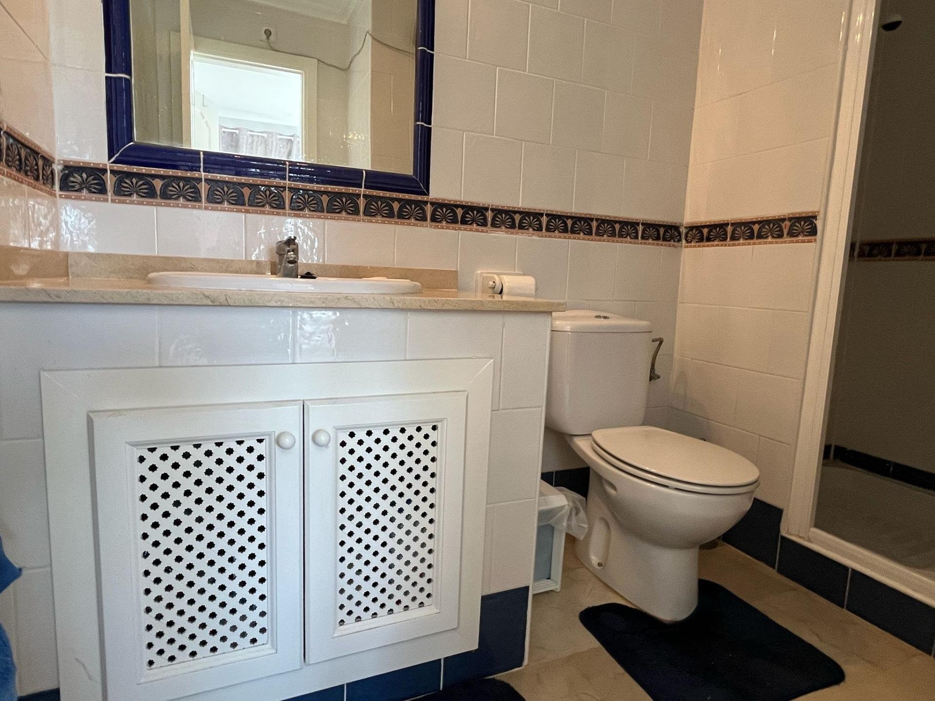 Apartamento en Genoves, València, España 2 dormitorios, 78 m2 No. 192297