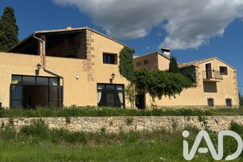 Māja Alcoy, Alicante, Spānijā 7 istabas, 923 m2 Nr. 172627