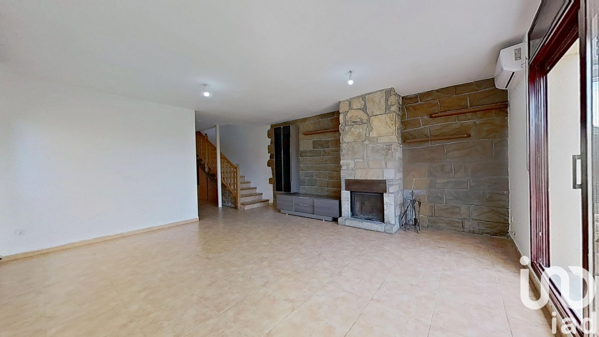 Townhouse in Spain 4 bedrooms, 165 sq.m. No. 185706