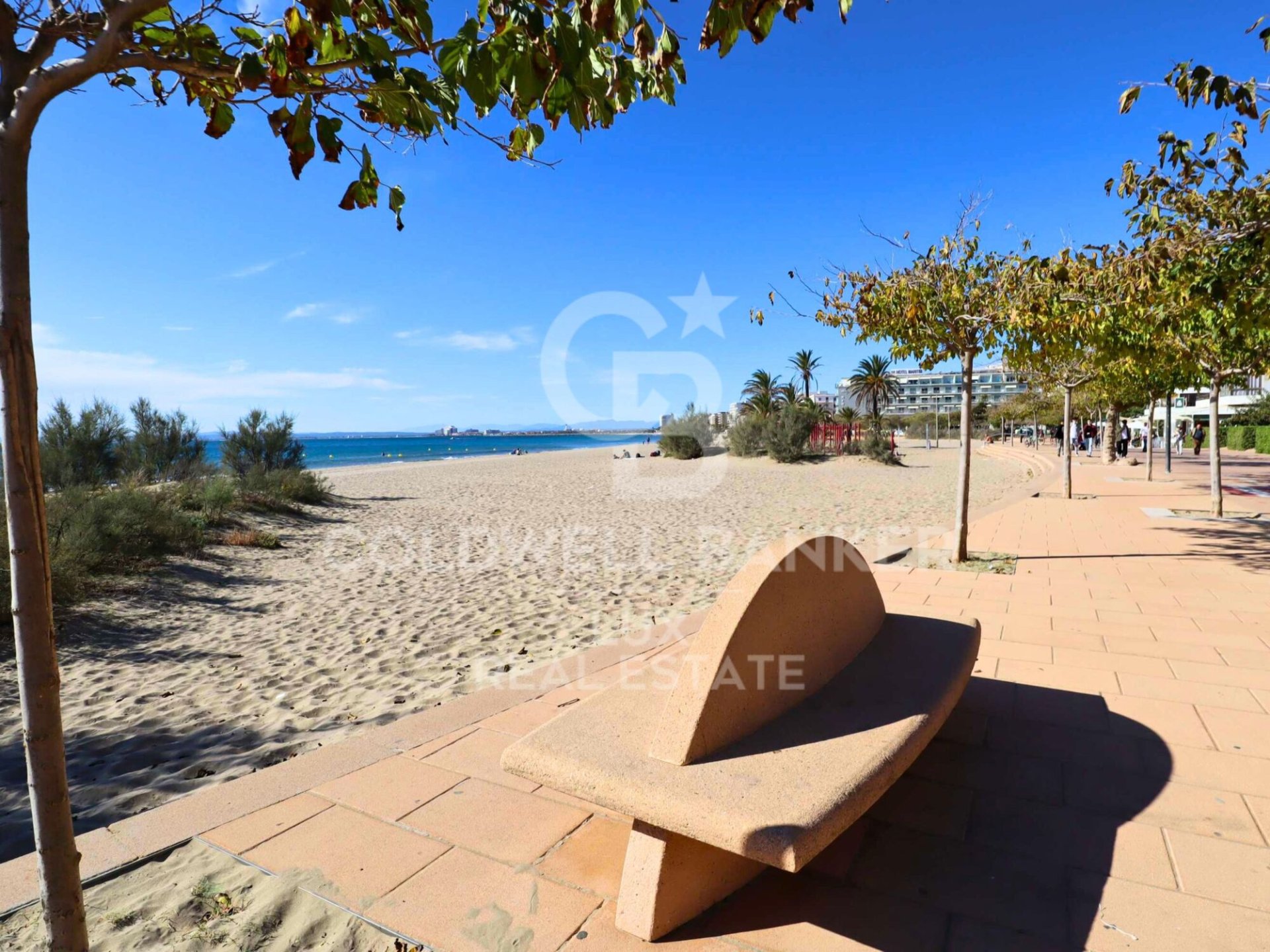 Takvåning i Roses, Girona, Spanien 2 sovrum, 58 kvm. Nr. 160256