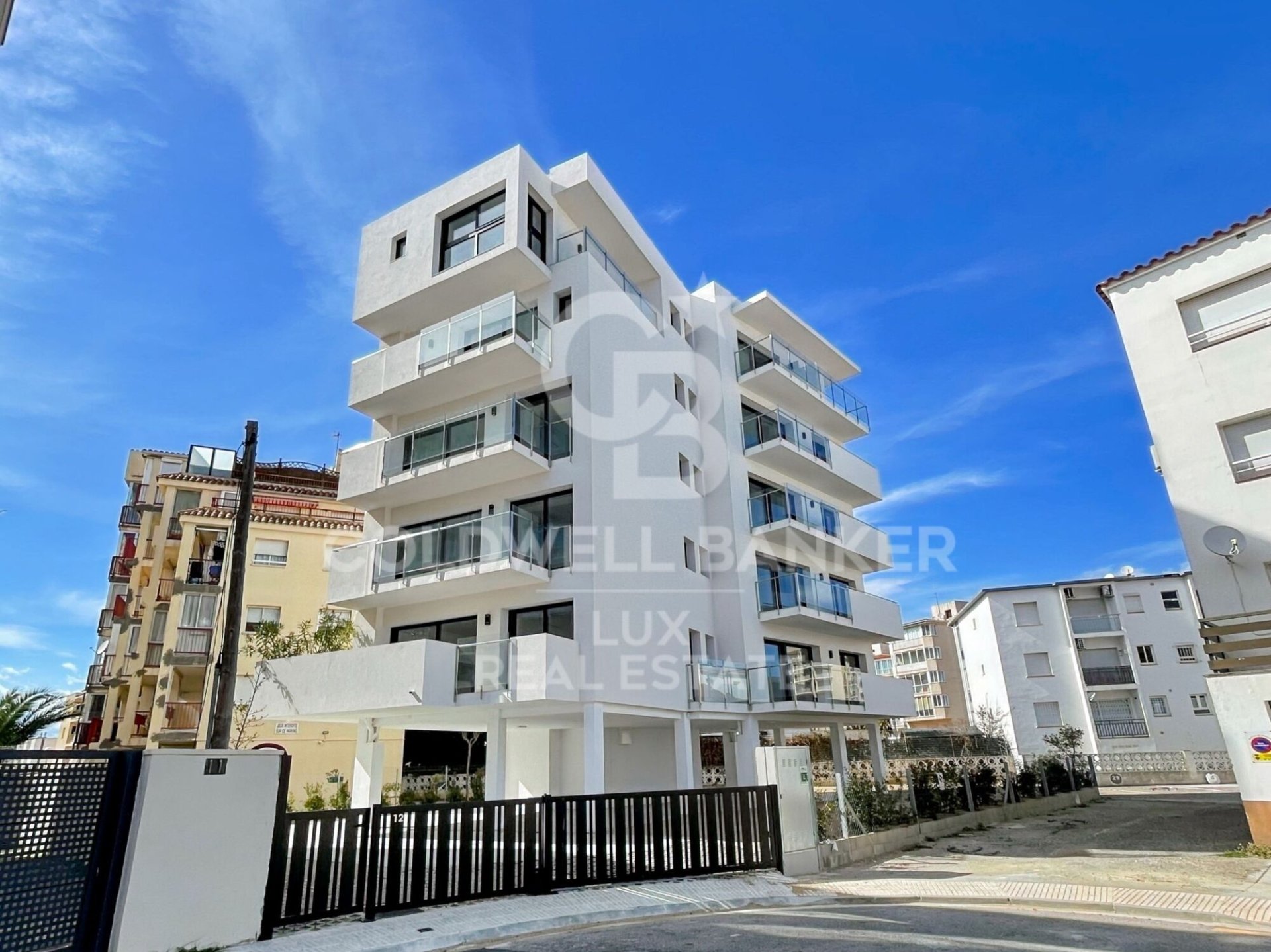 Takvåning i Roses, Girona, Spanien 2 sovrum, 58 kvm. Nr. 160256